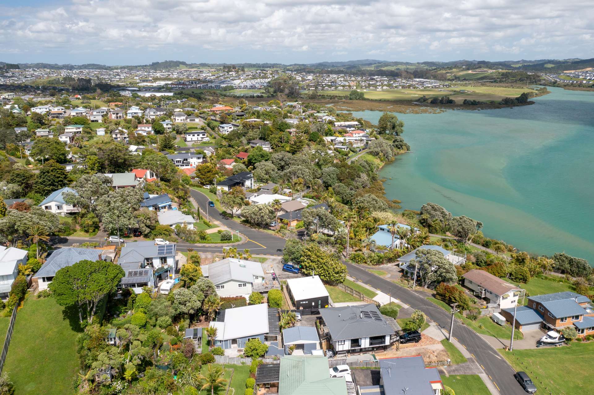 35 Pohutukawa Avenue photo 47