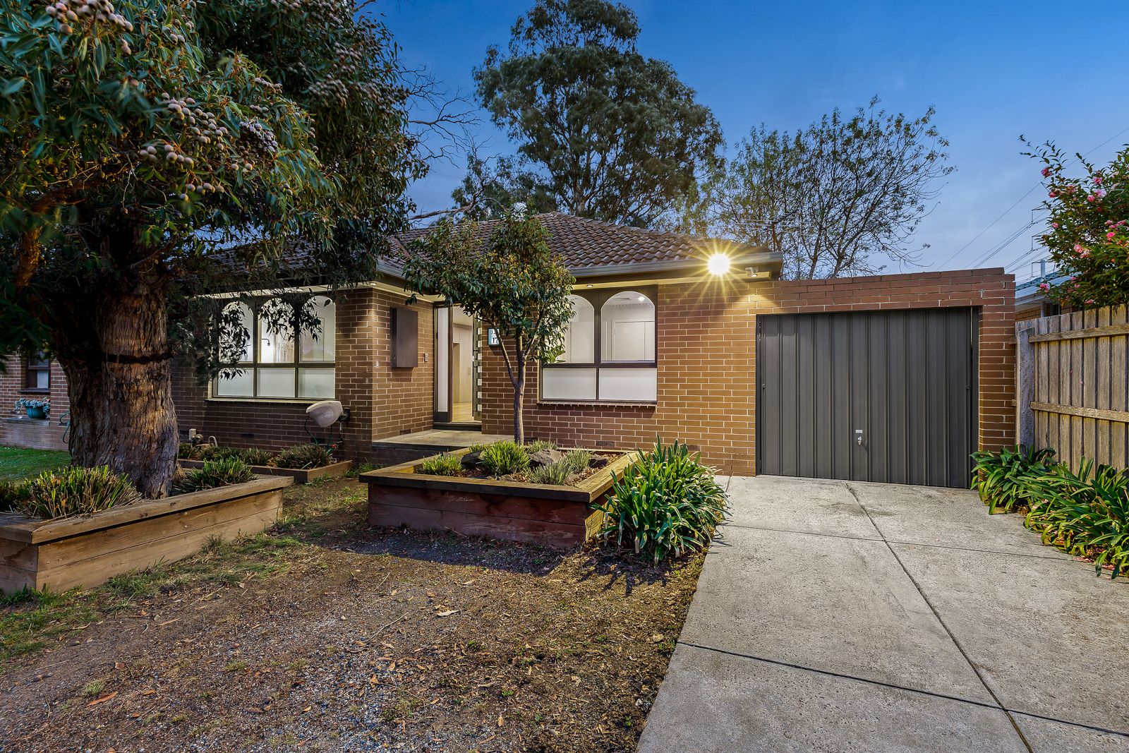17 Janice Road, Glen Waverley VIC 3150