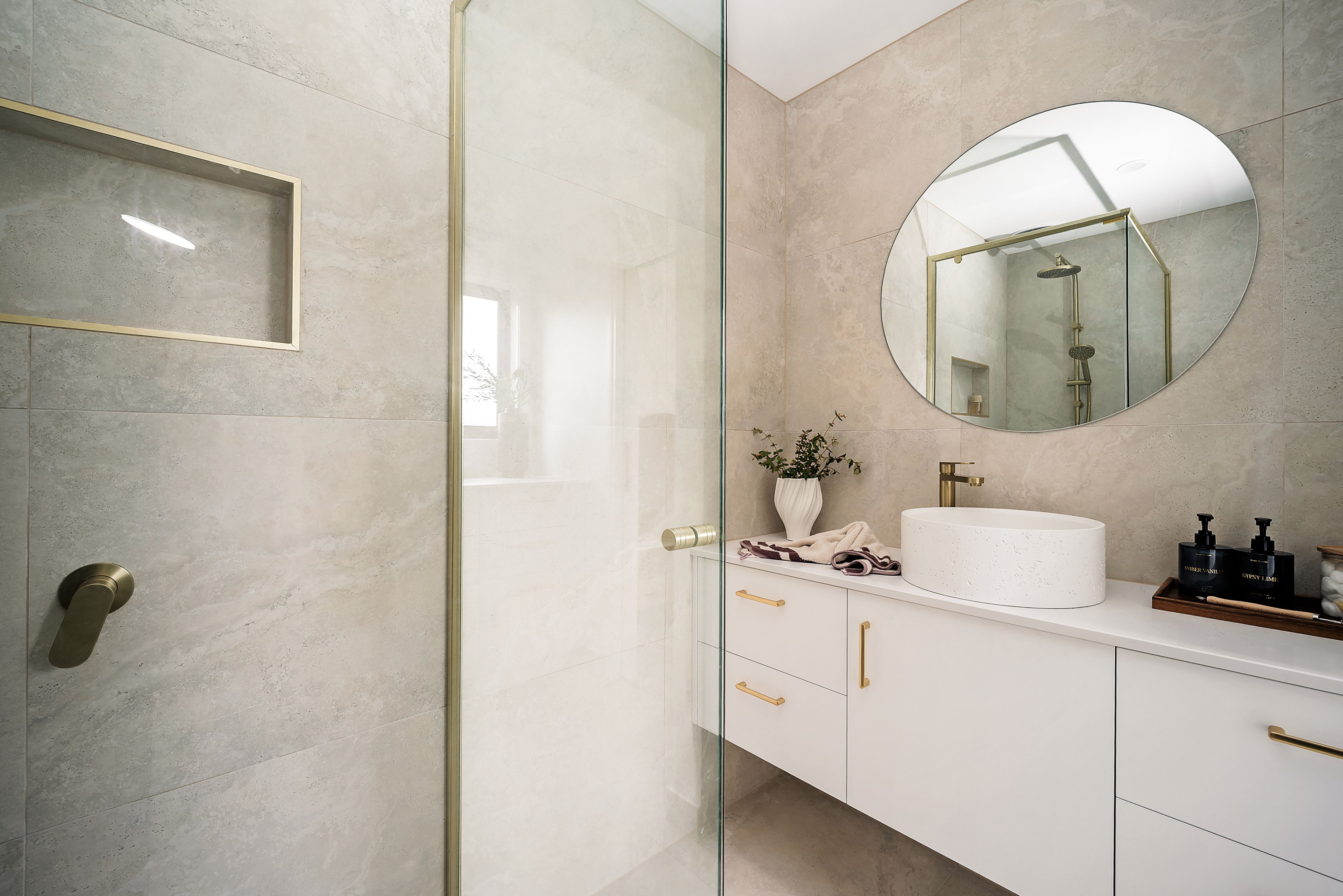 7 Mahoneys Road — photo 8 of 17