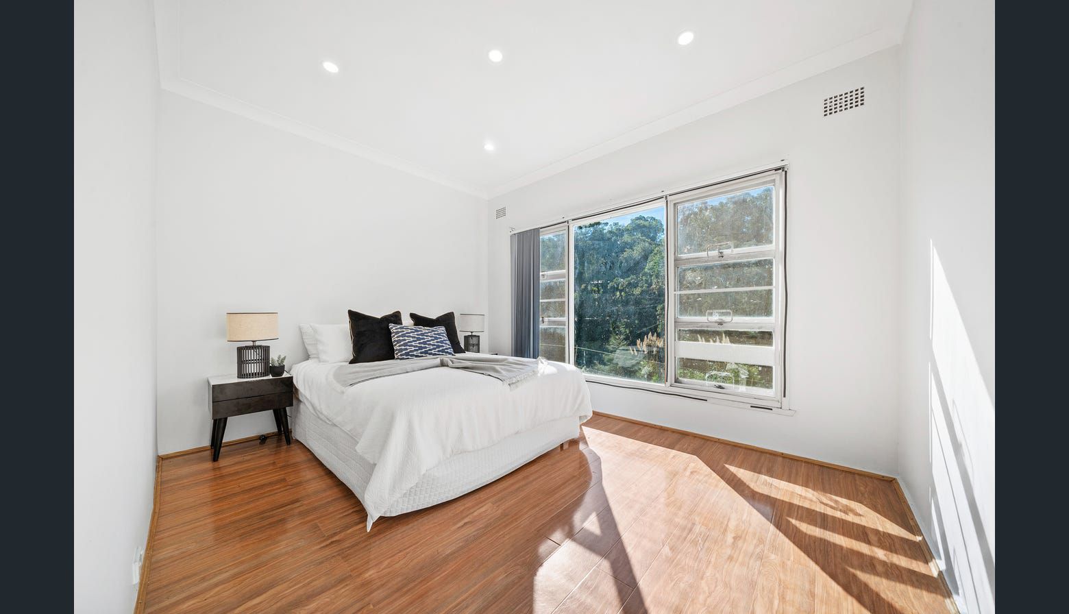 27a Malvina Street — photo 4 of 5