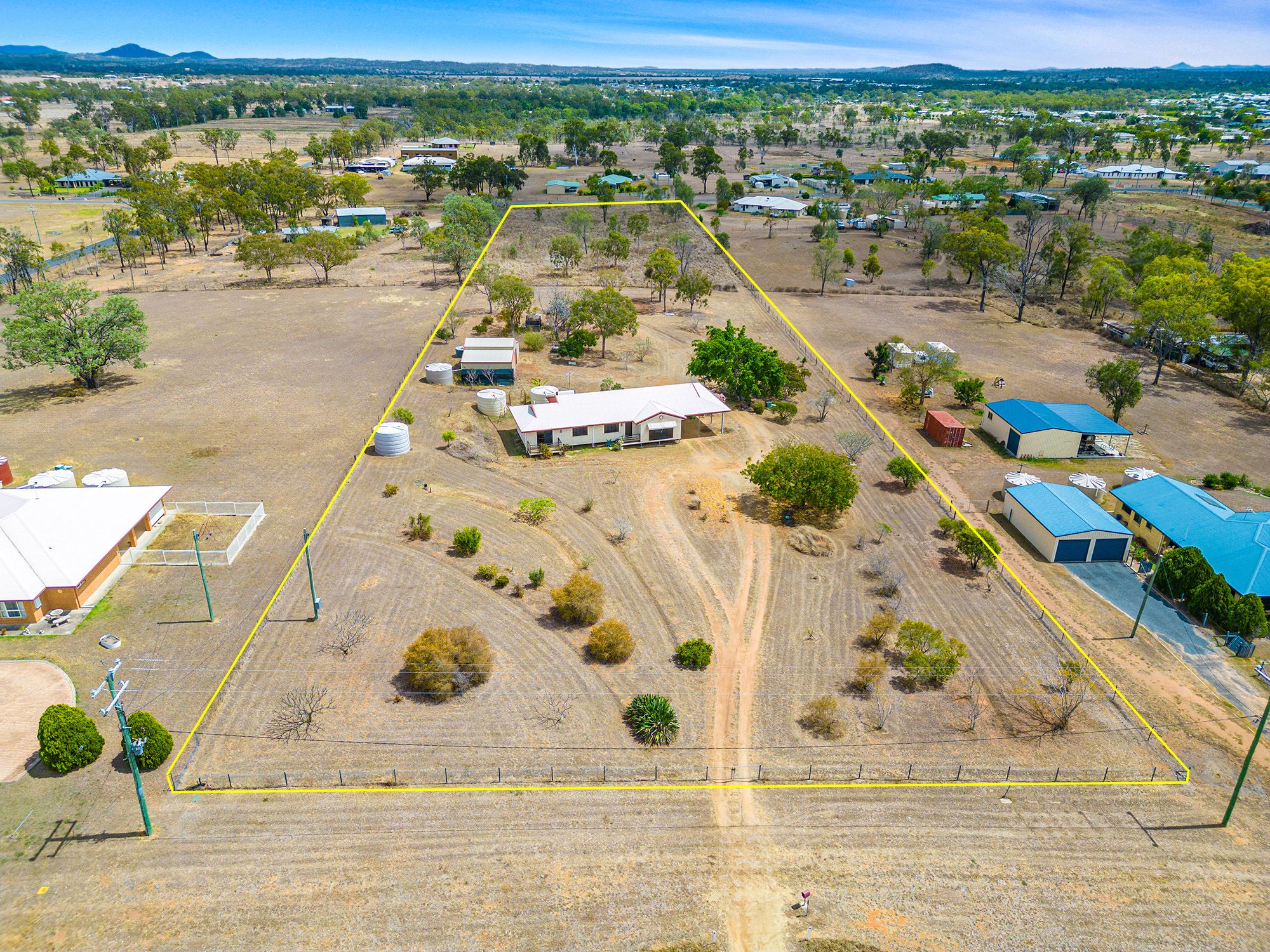 88 Windsor Street, Gracemere, QLD 4702 Sold Acreage/SemiRural Ray