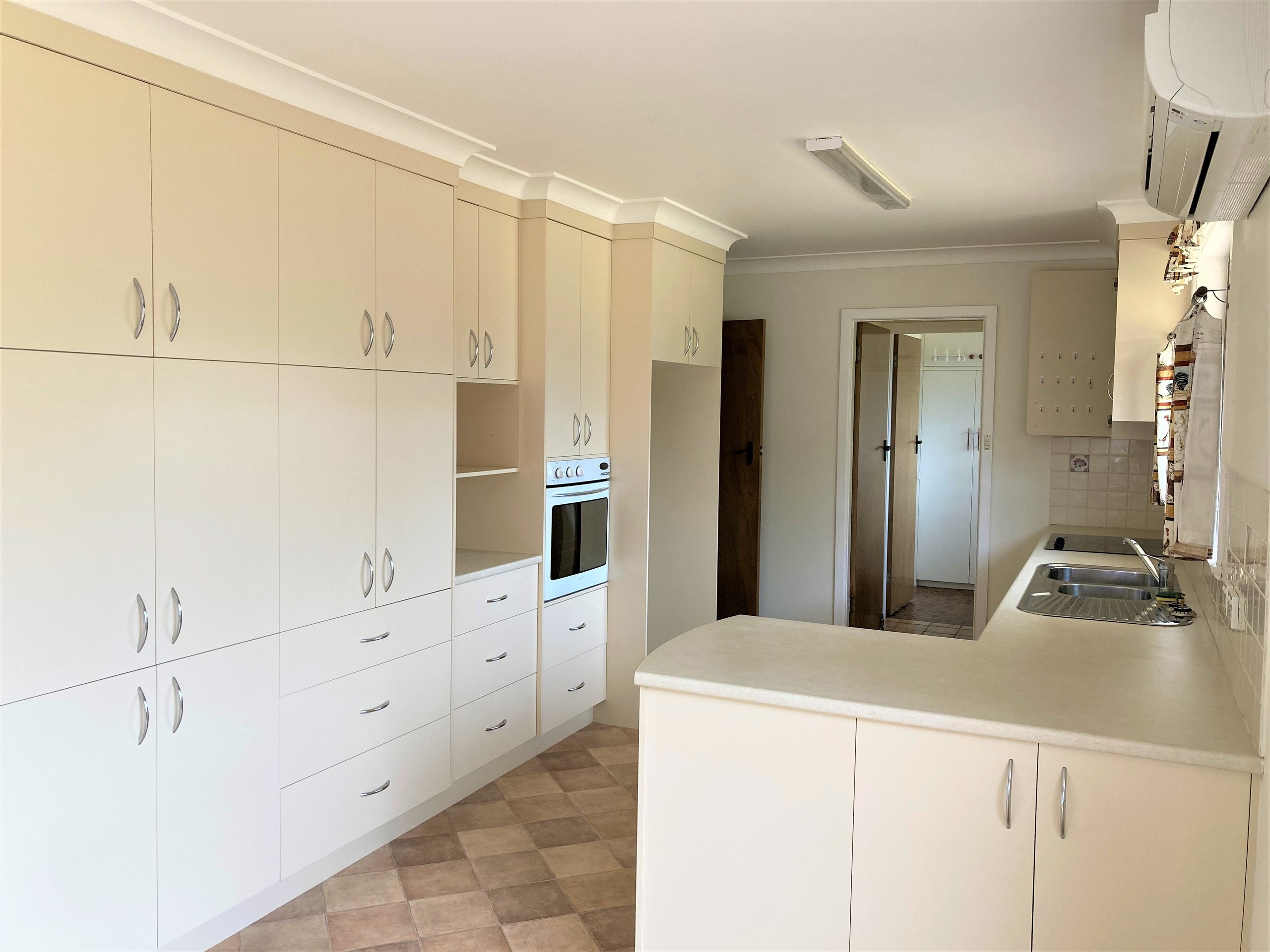 1 Folster Place, Orange, NSW 2800