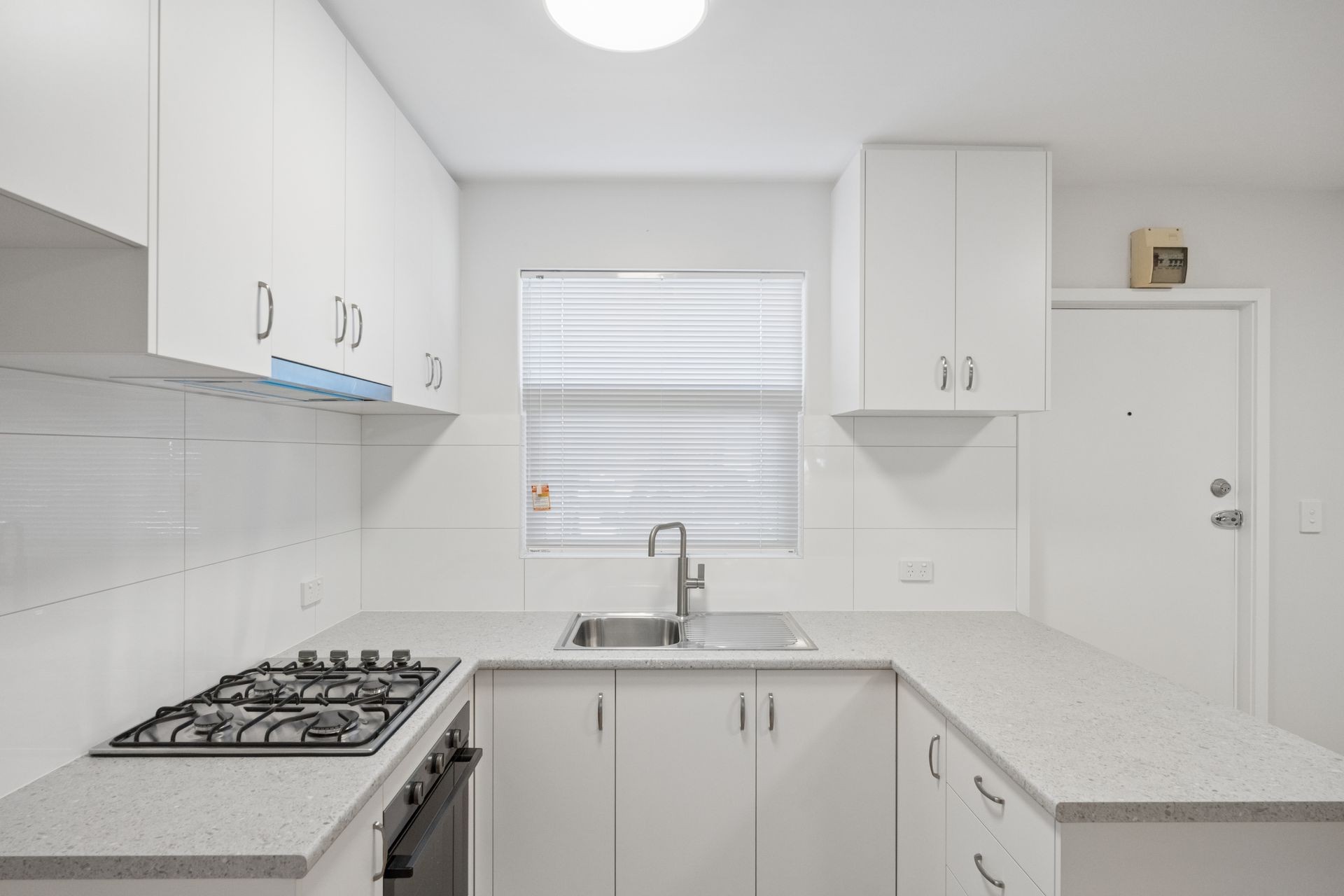 2/52 Sackville Terrace, Scarborough, WA 6019