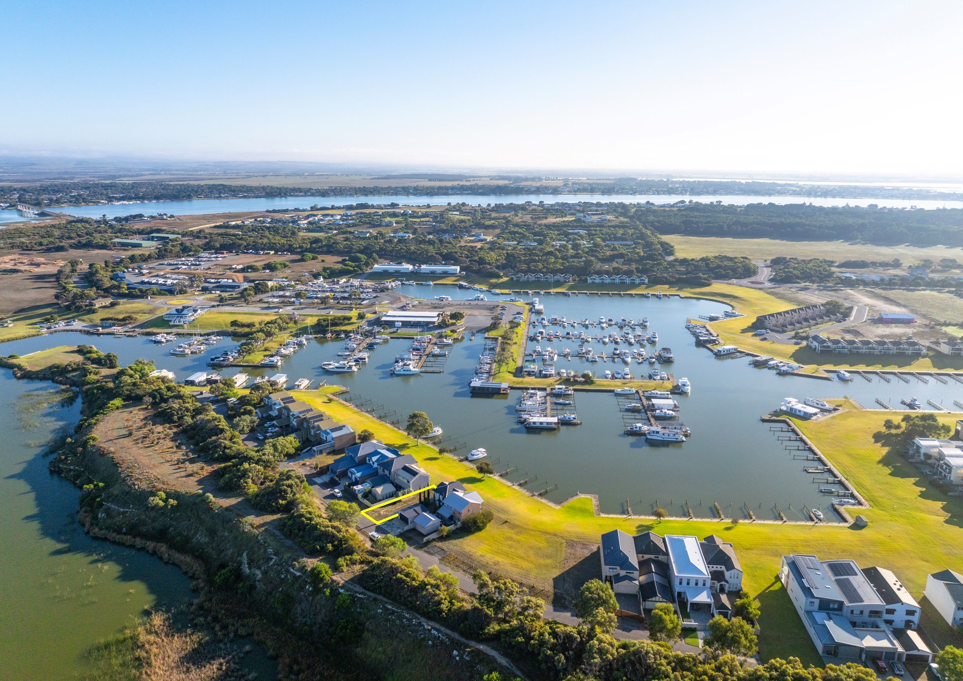 104 Arcadia Avenue, Hindmarsh Island, SA 5214