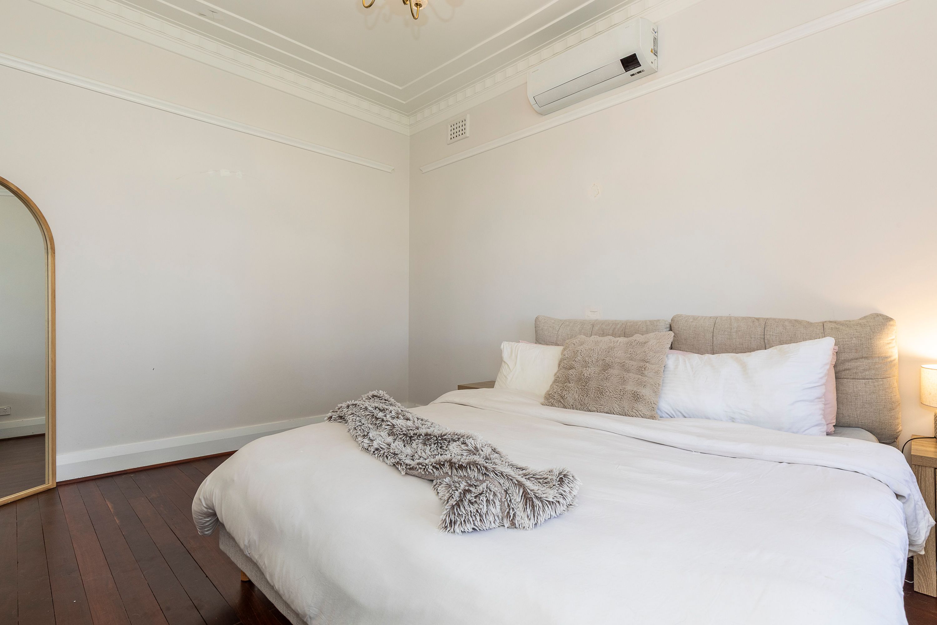 67 Flinders Street — photo 7 of 25