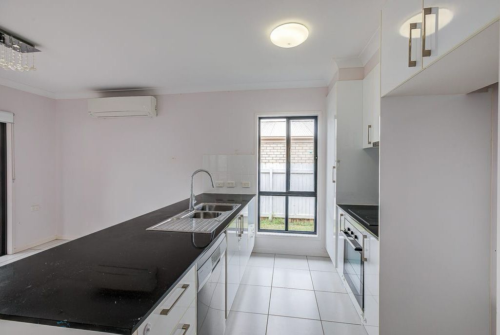 73 Cobblestone Avenue, Logan Reserve, QLD 4133