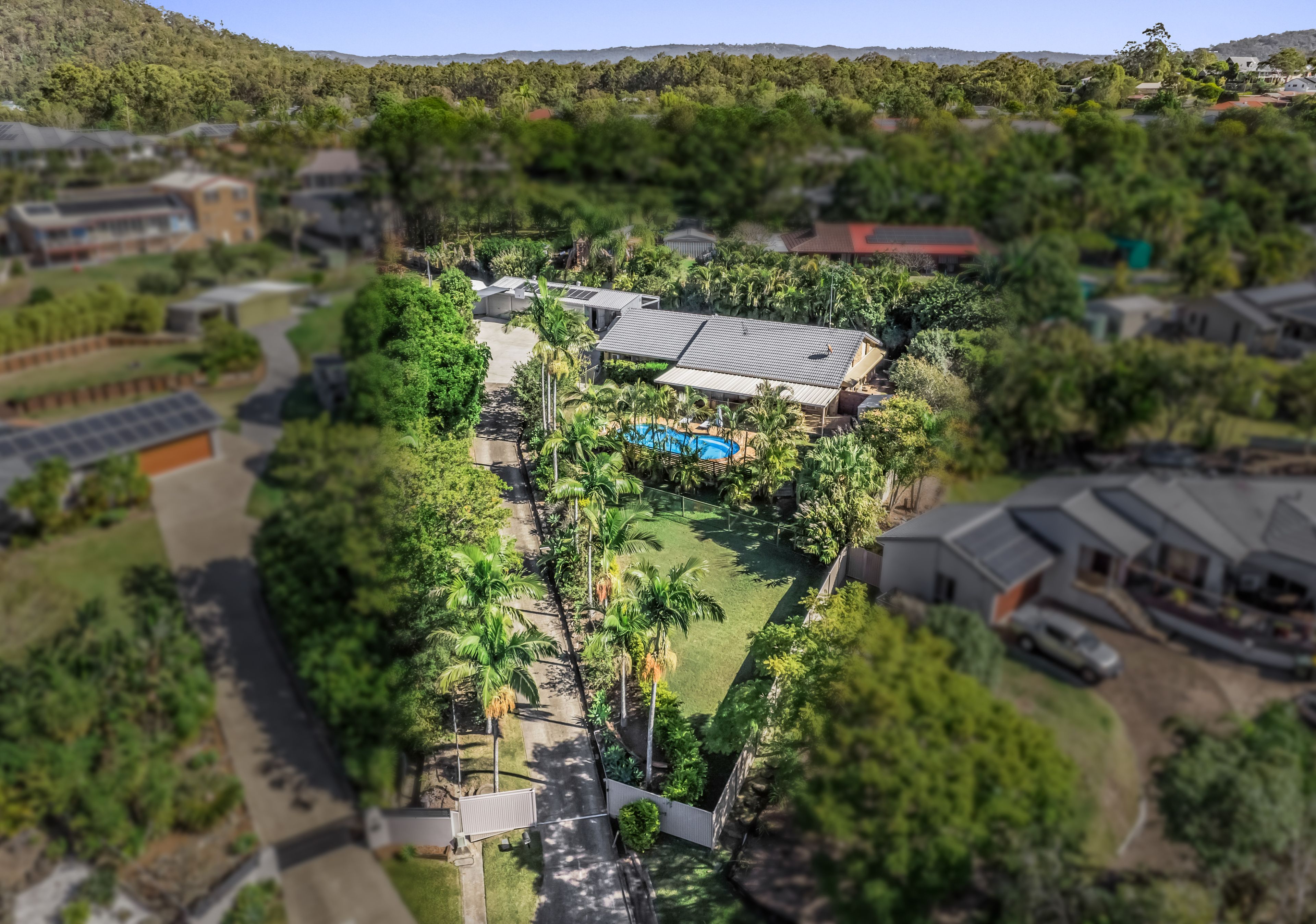 11 Texas Court, Oxenford, QLD 4210