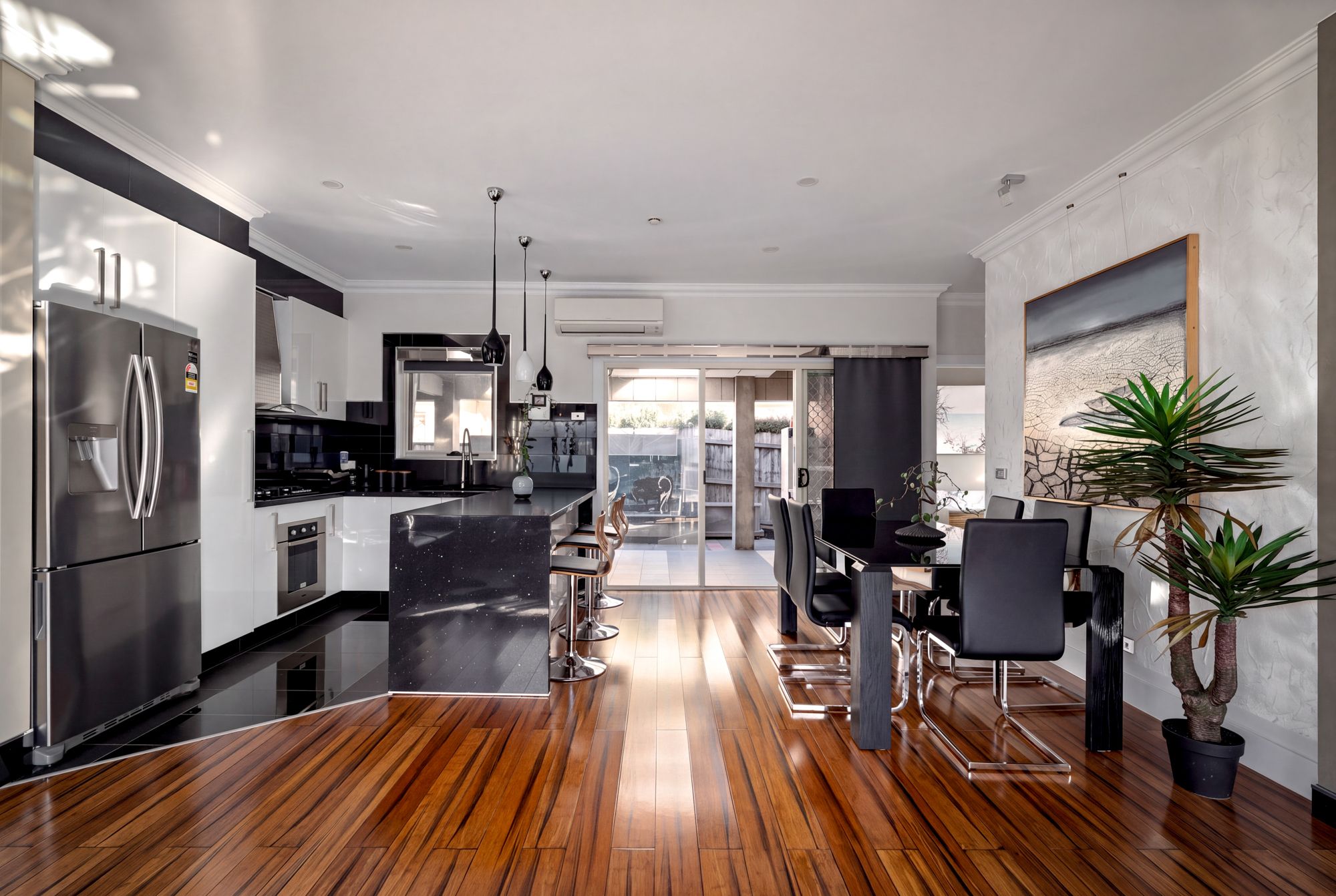 79 Corrigan Avenue — photo 5 of 26