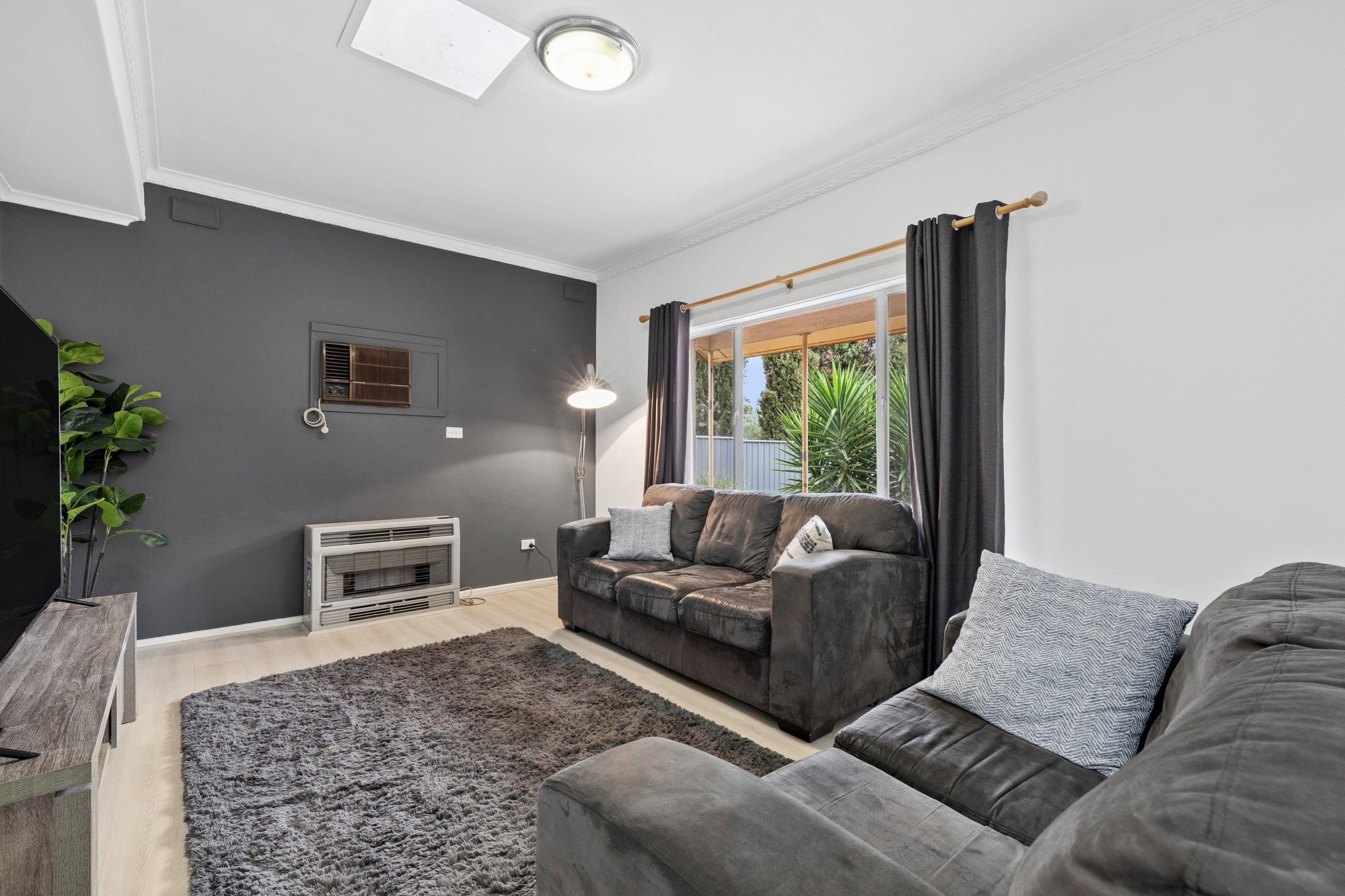 32 Winsham Street — photo 6 of 30
