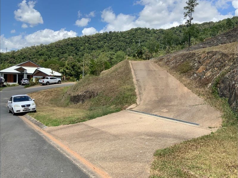 1-3 Mooney Court, Smithfield, QLD 4878