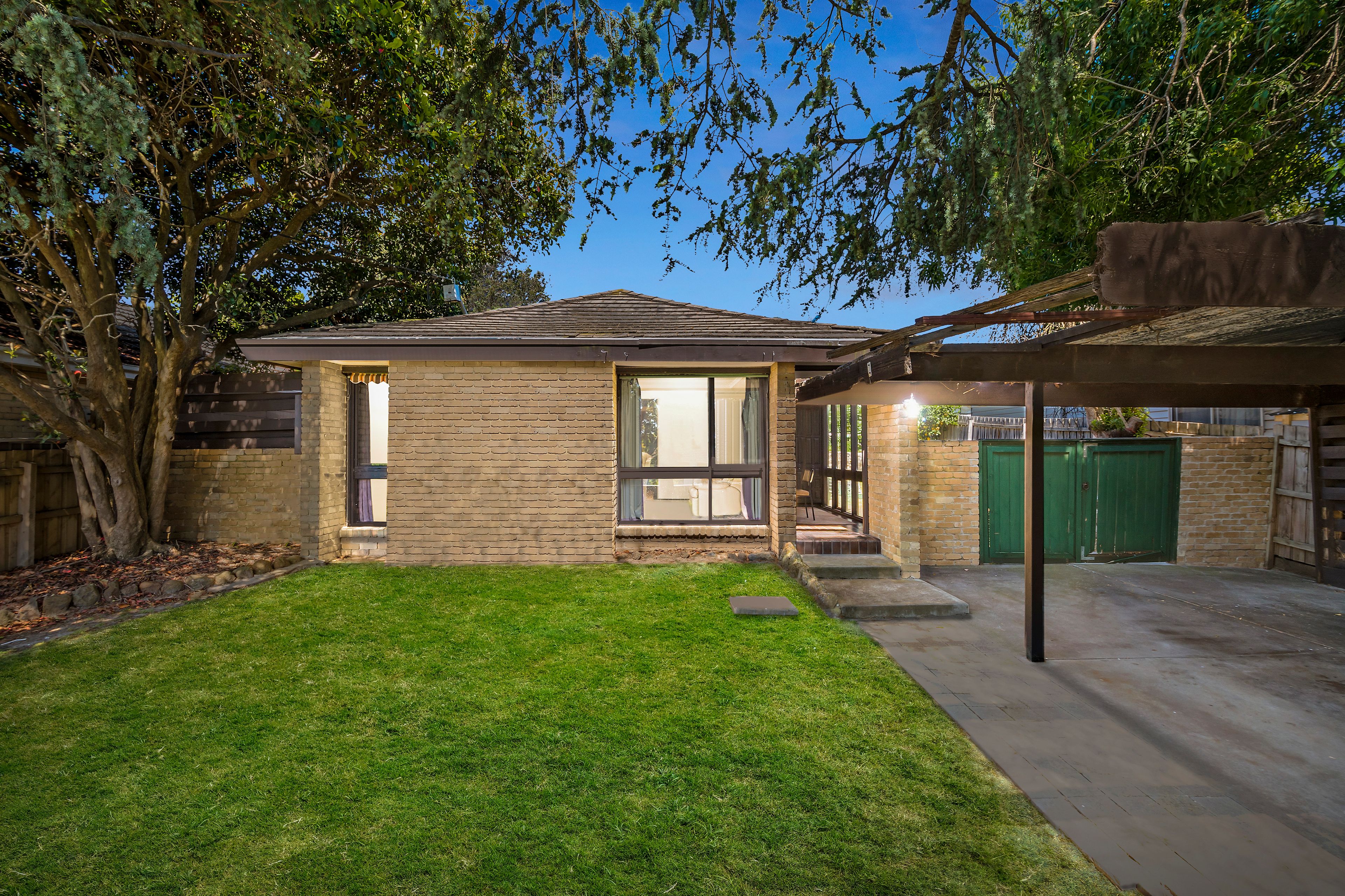 32 Kareela Road, Frankston VIC 3199