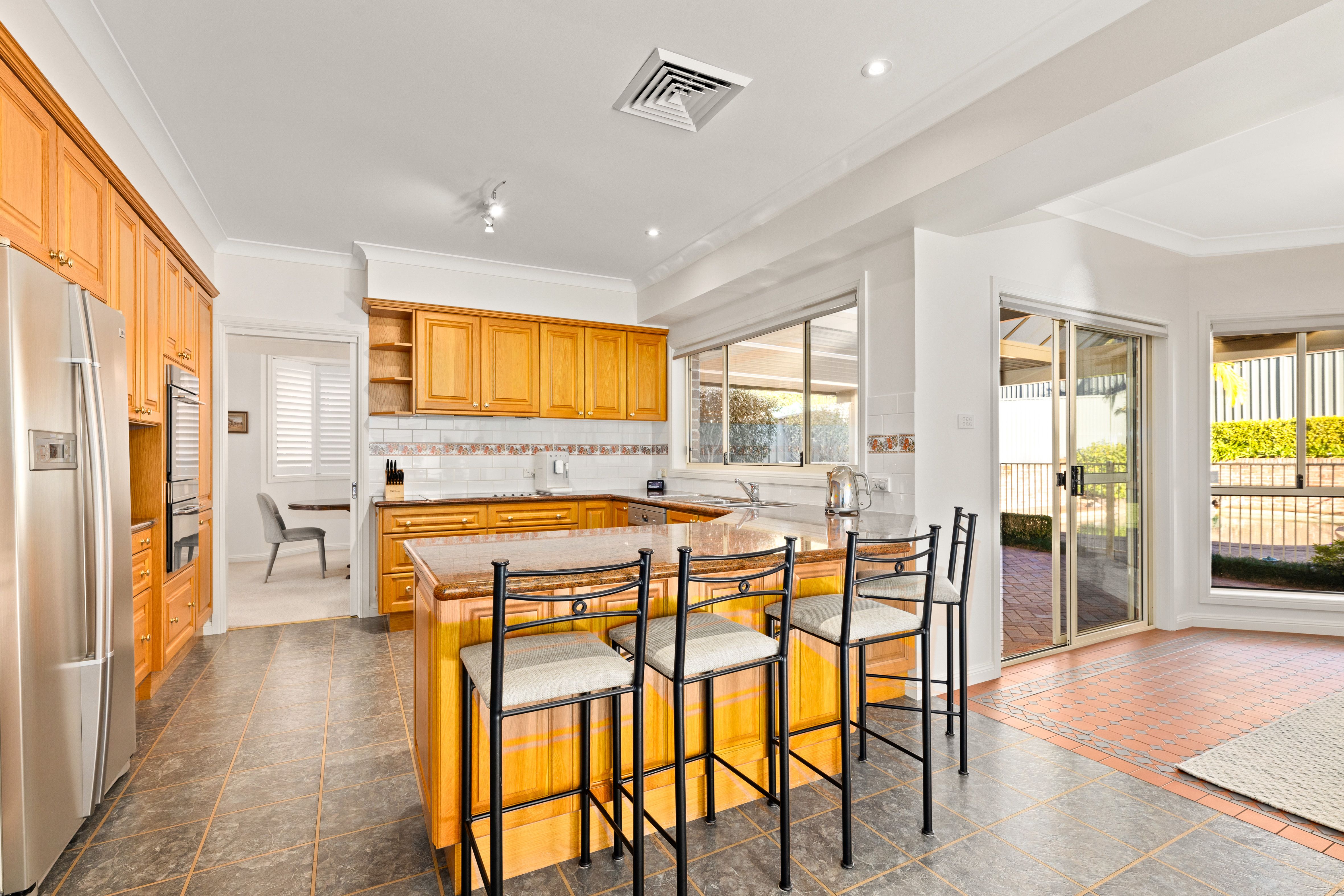 13-stringybark-place-alfords-point-nsw-2234-sold-house-ray-white