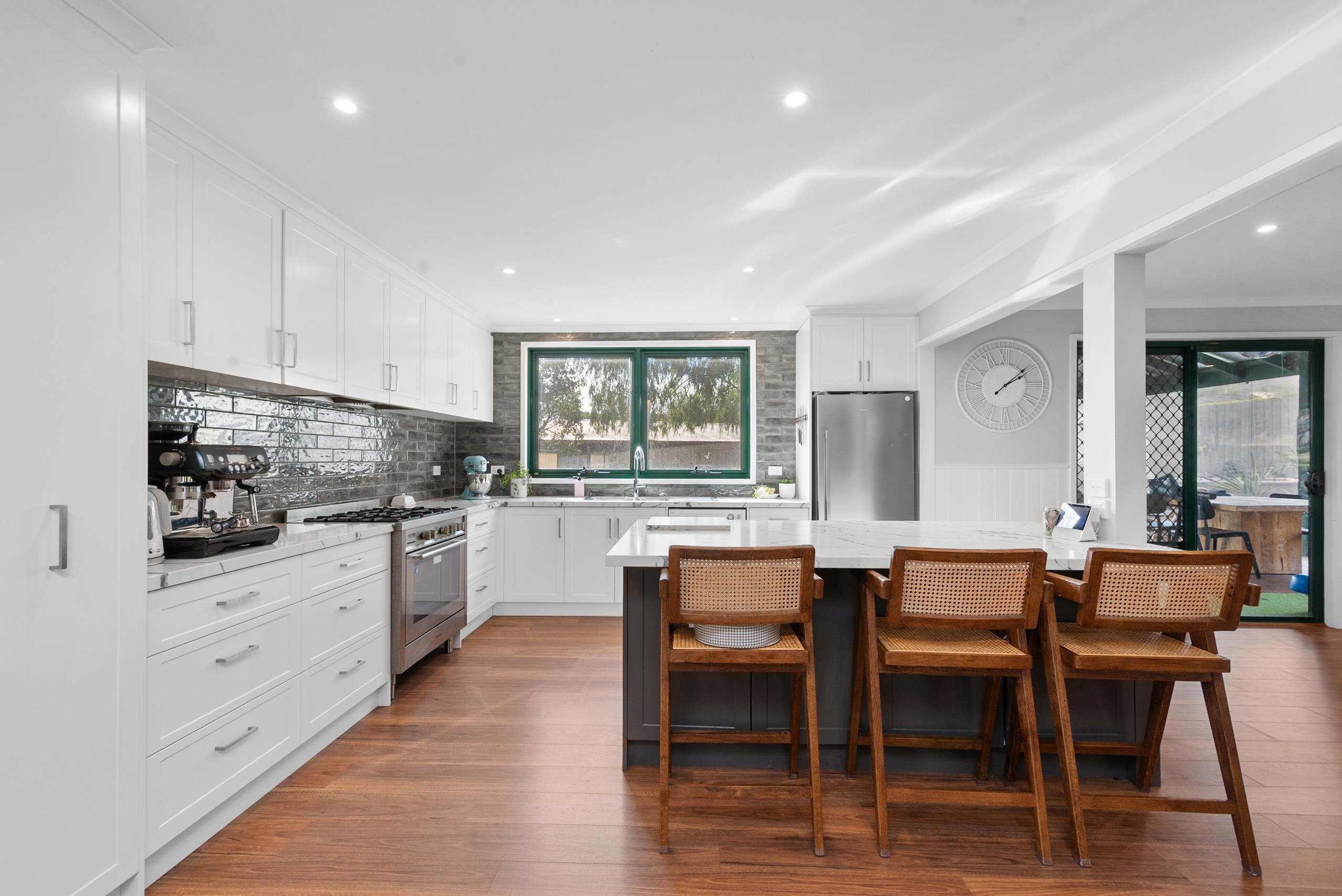 14-16 Dumossa Avenue, Rosebud, VIC 3939