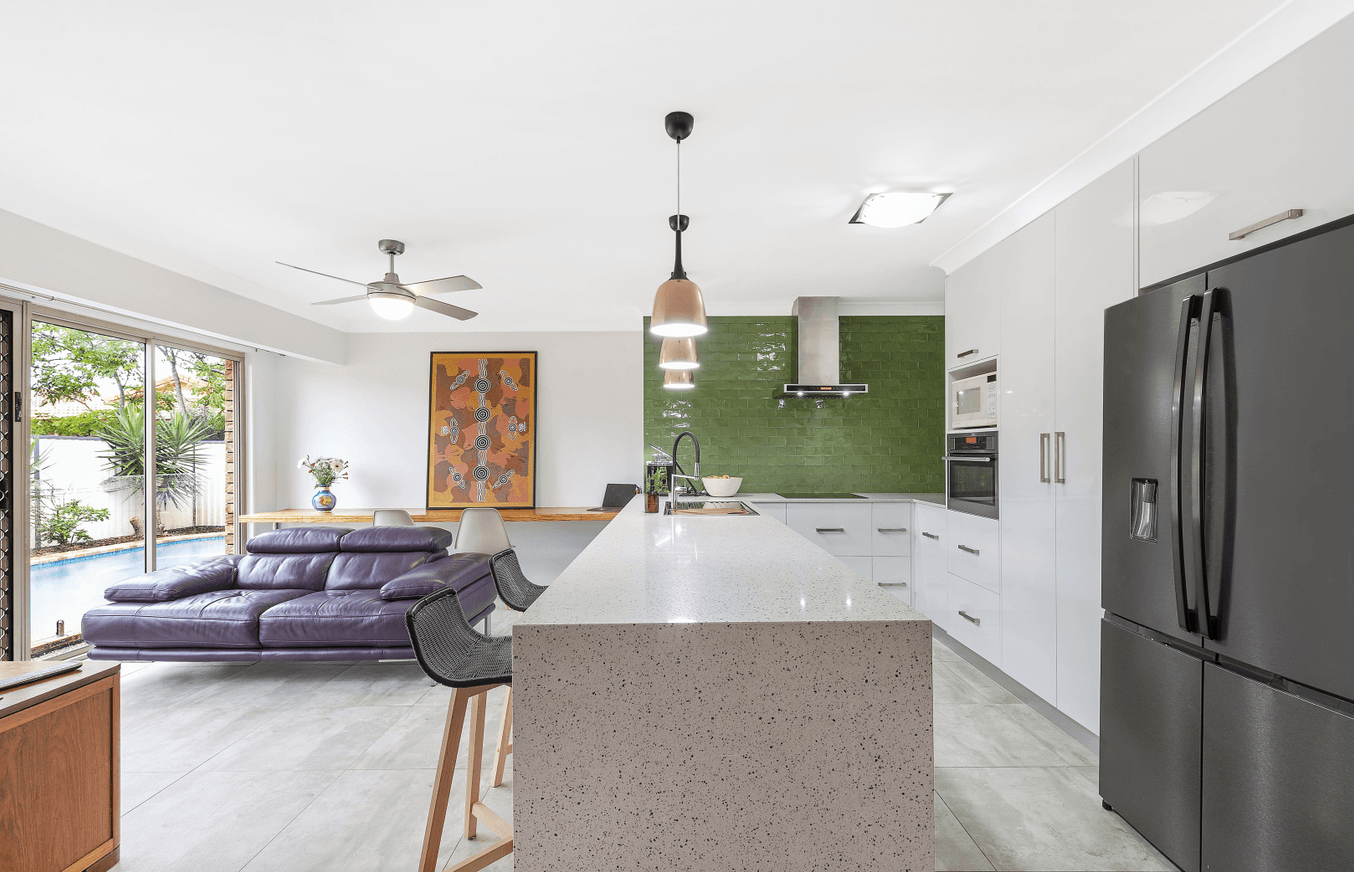 22 Heidelberg Circuit, Robina, QLD 4226