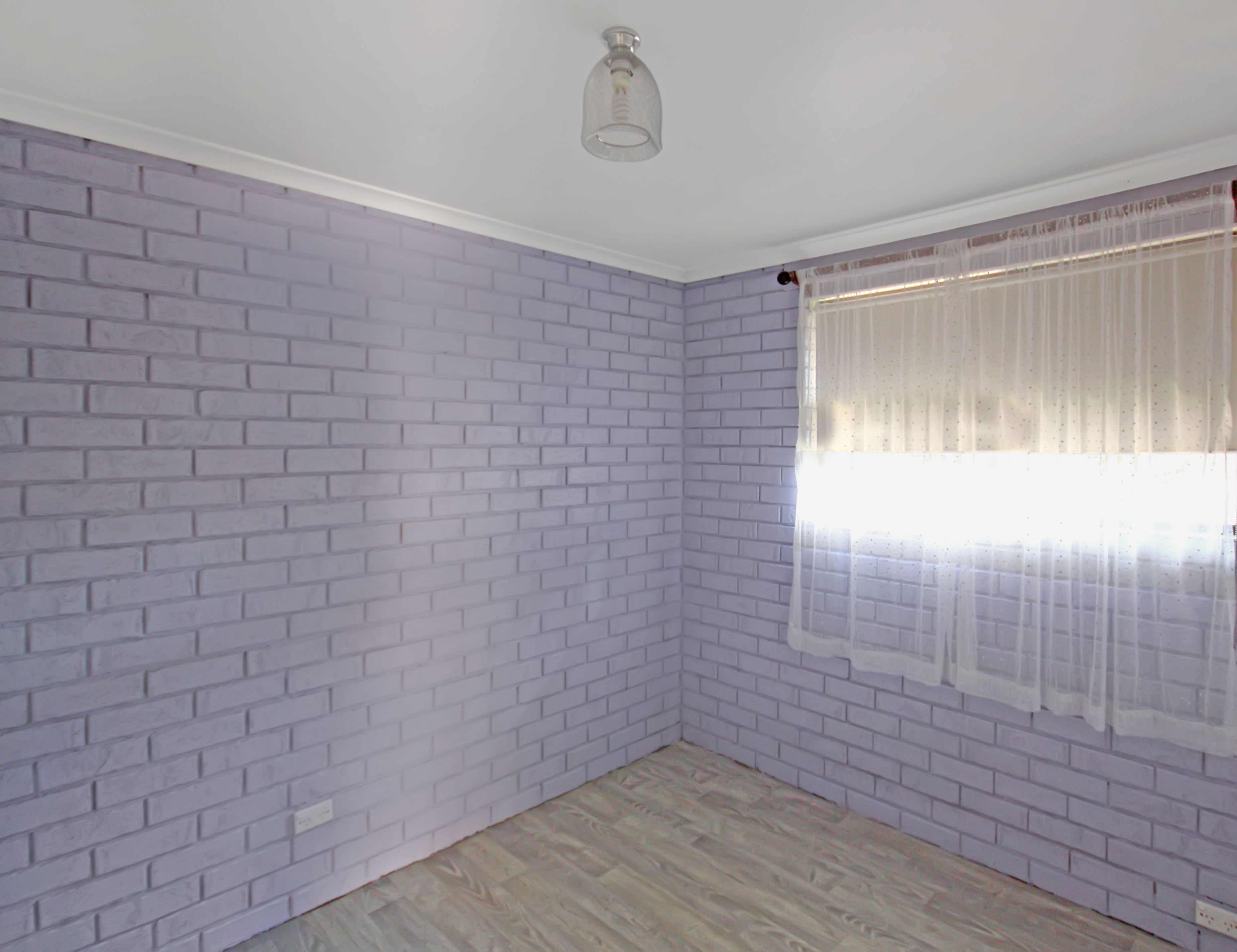 2/37 Hannah Street — photo 6 of 8