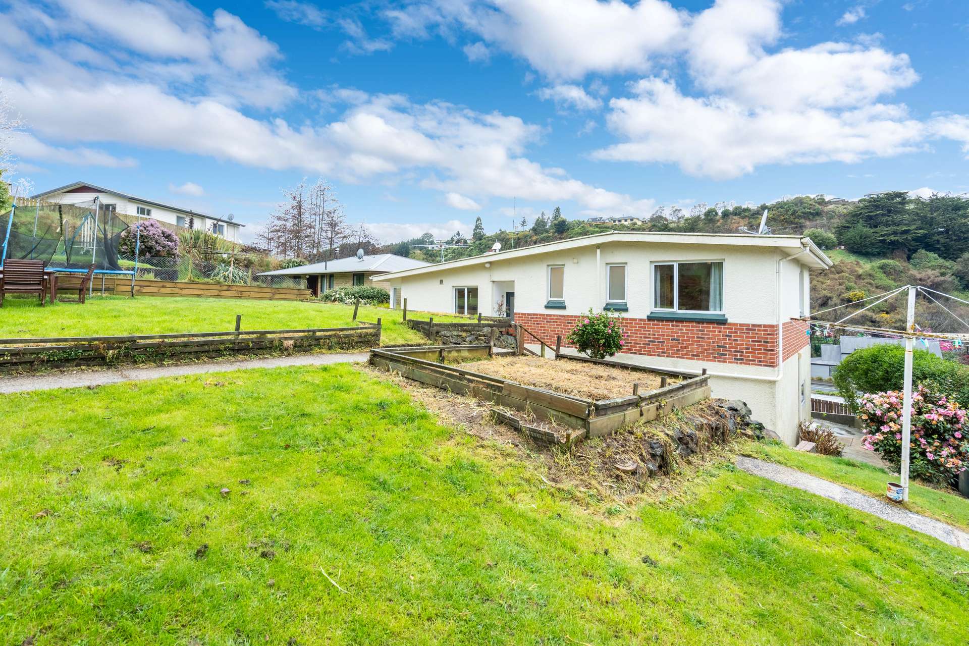 346 Kaikorai Valley Road photo 14