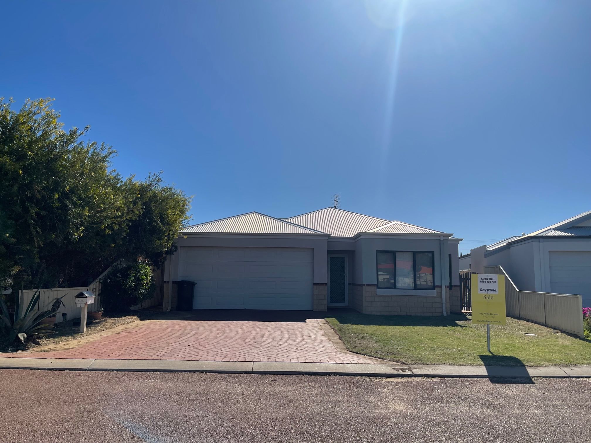 5 Damia Circle, Port Denison, WA 6525