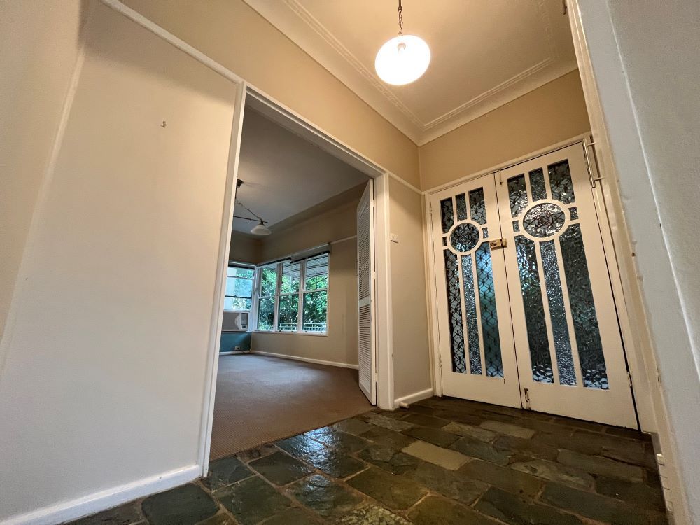 2 Grandview Drive, Campbelltown, NSW 2560