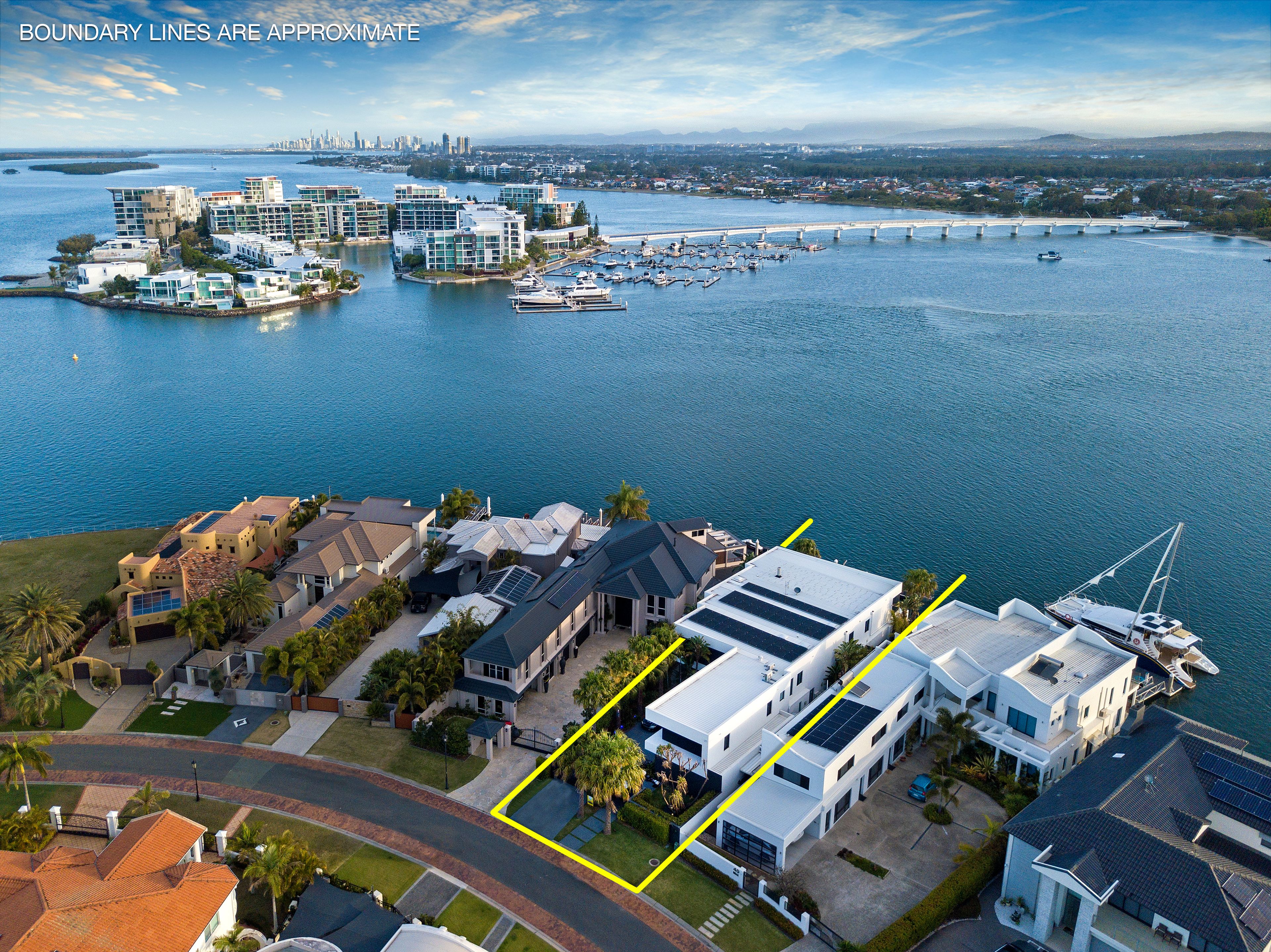 38 Brittanic Crescent, Sovereign Islands QLD 4216