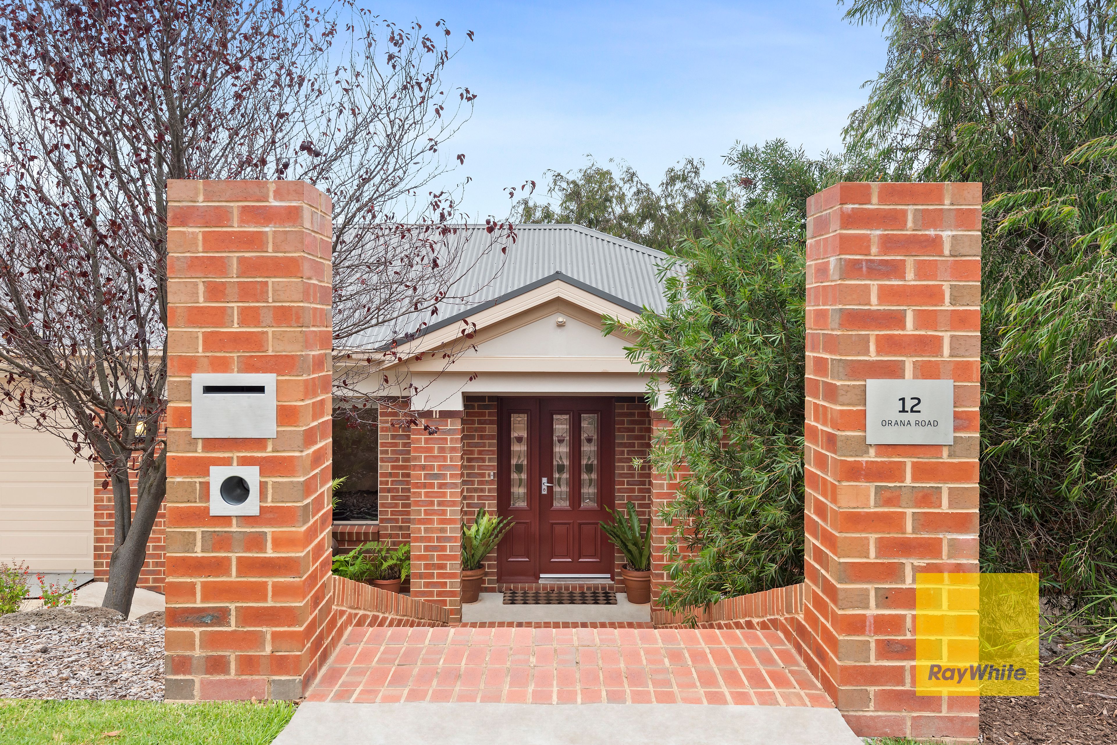 12 Orana Road, Highton, VIC 3216