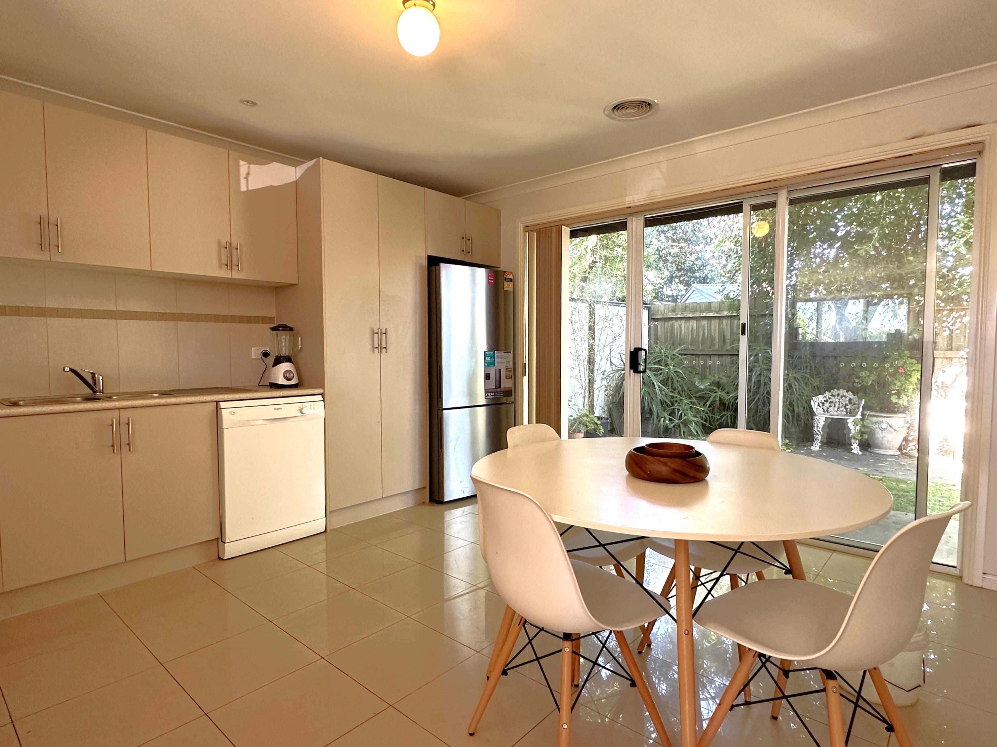 6 Hartley Street — photo 4 of 10