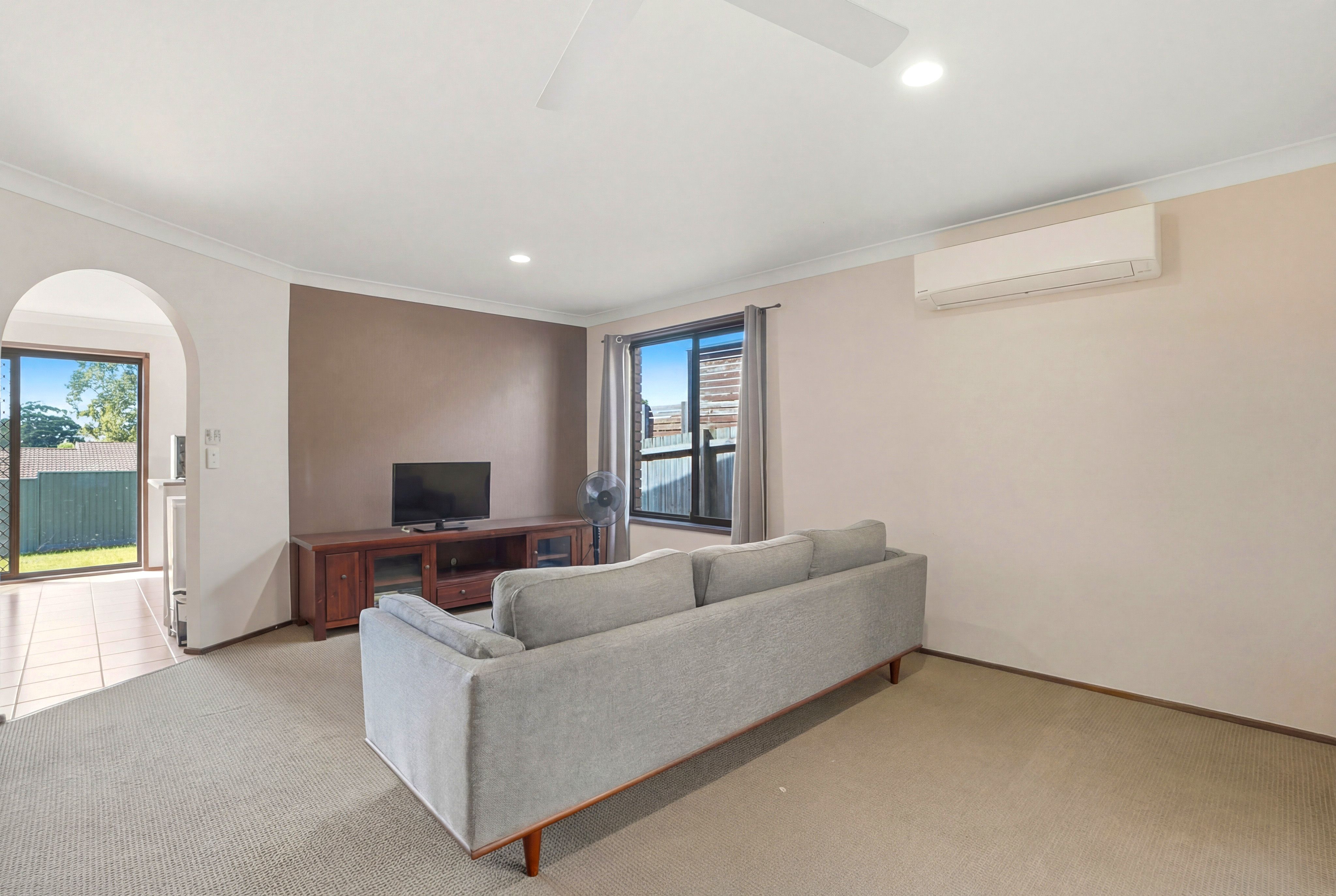 176 Eastern Road, Killarney Vale, NSW 2261