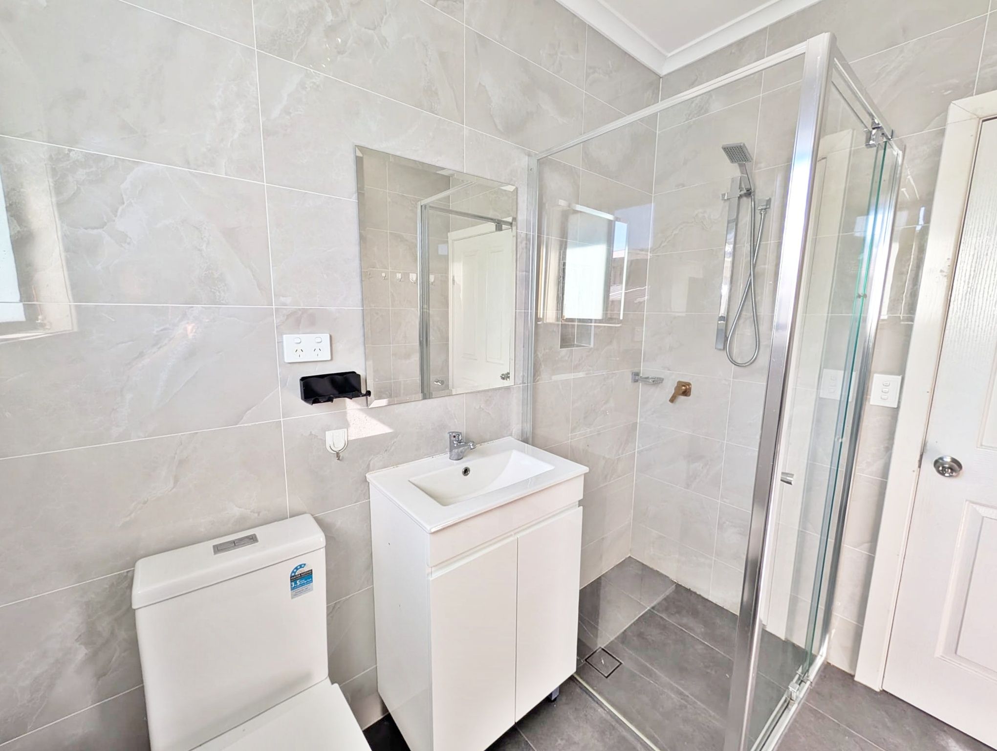 11A Towers Street — photo 11 of 11