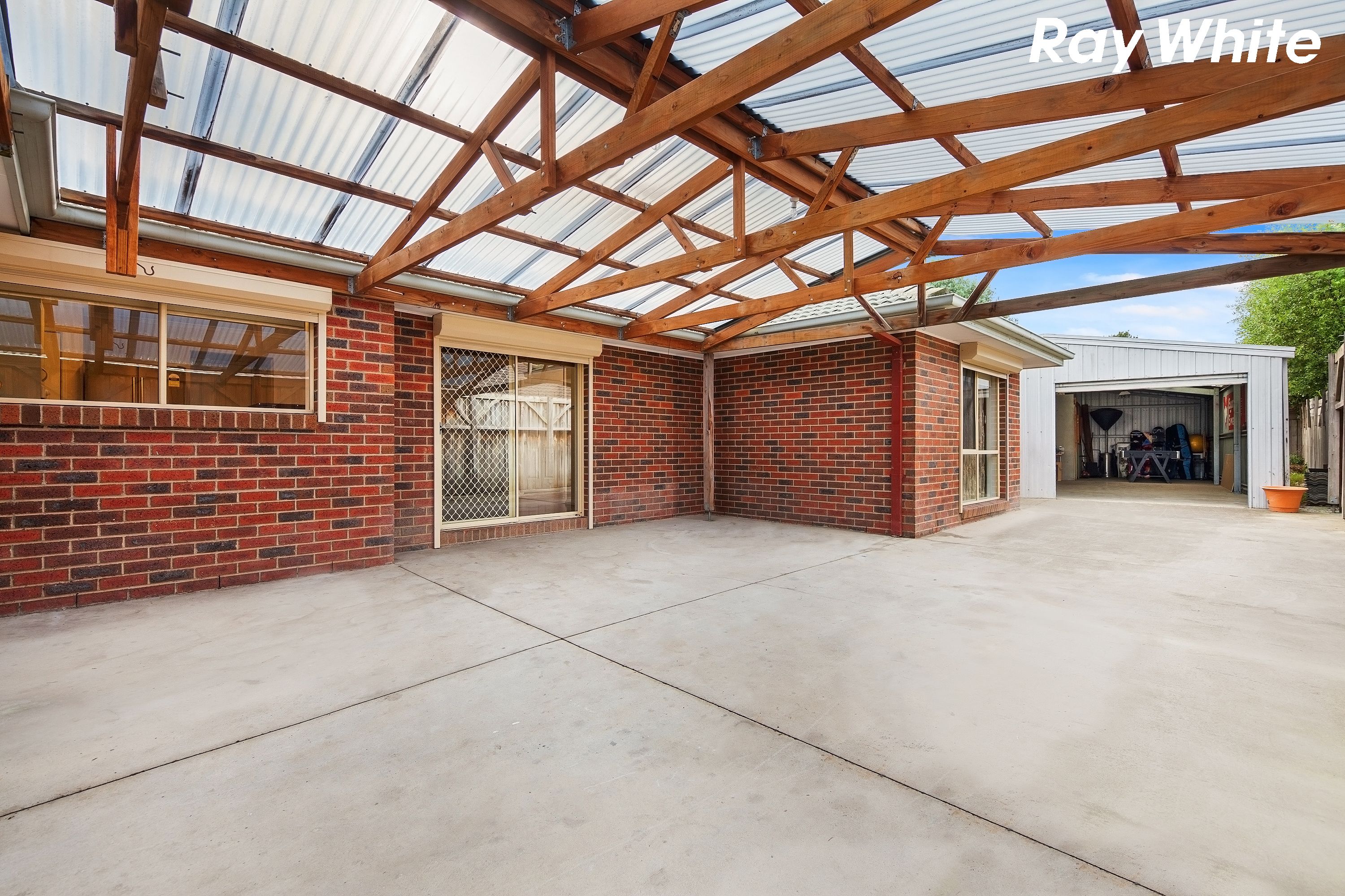 8 Claire Close — photo 23 of 27