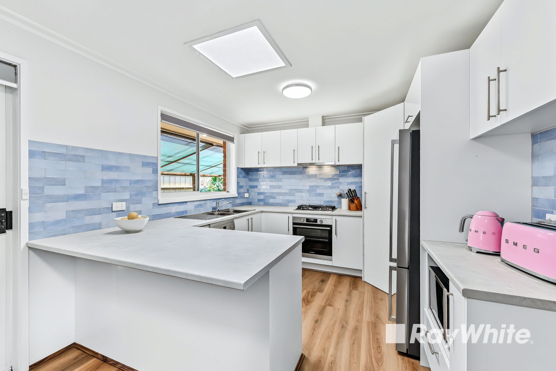 4/4 Macpherson Street — photo 5 of 14
