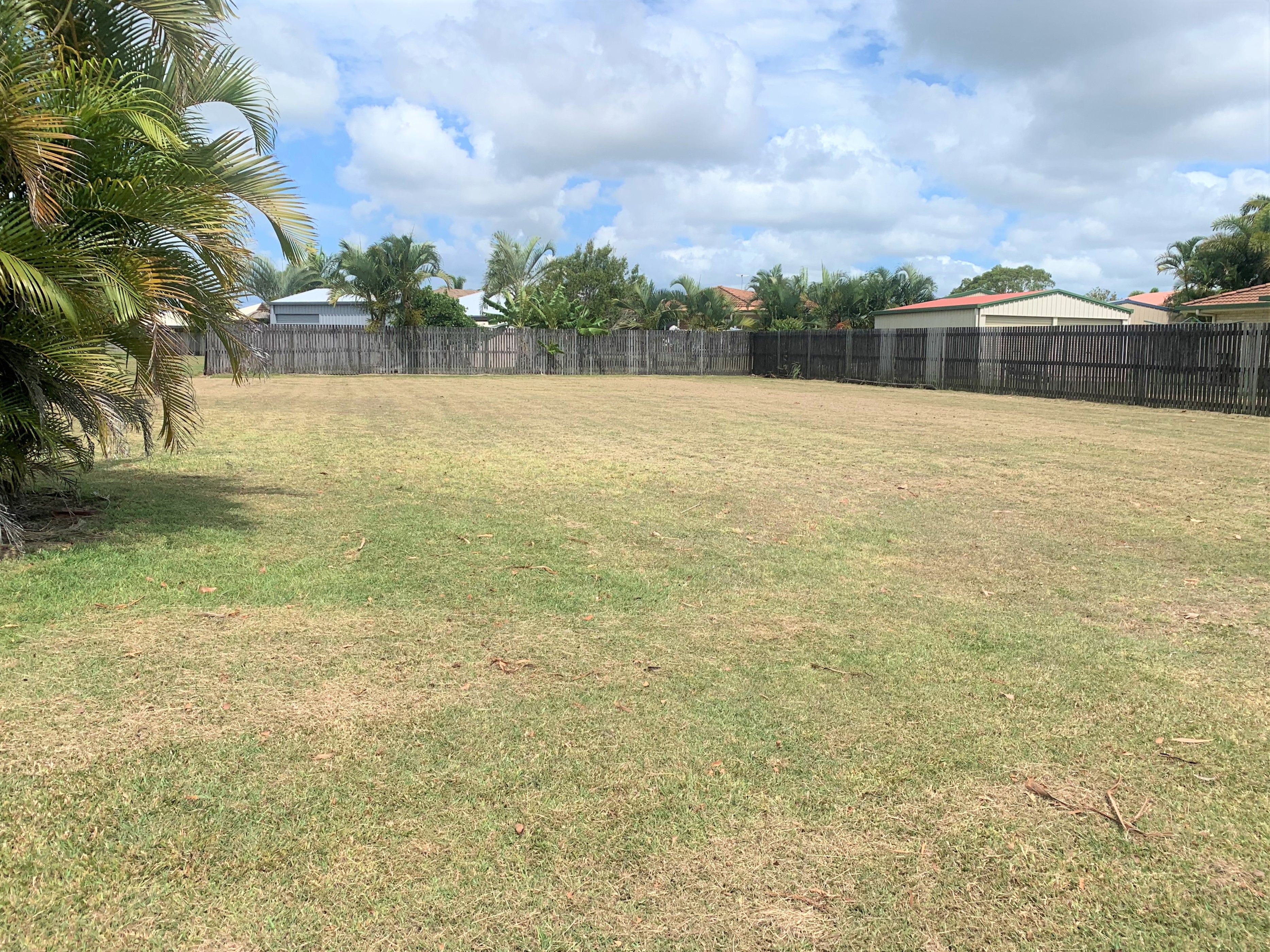 45 Pioneer Street, Glenella QLD 4740