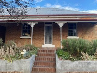 2/18 Riddell Street, Molong, NSW Home For Rent • Ray White