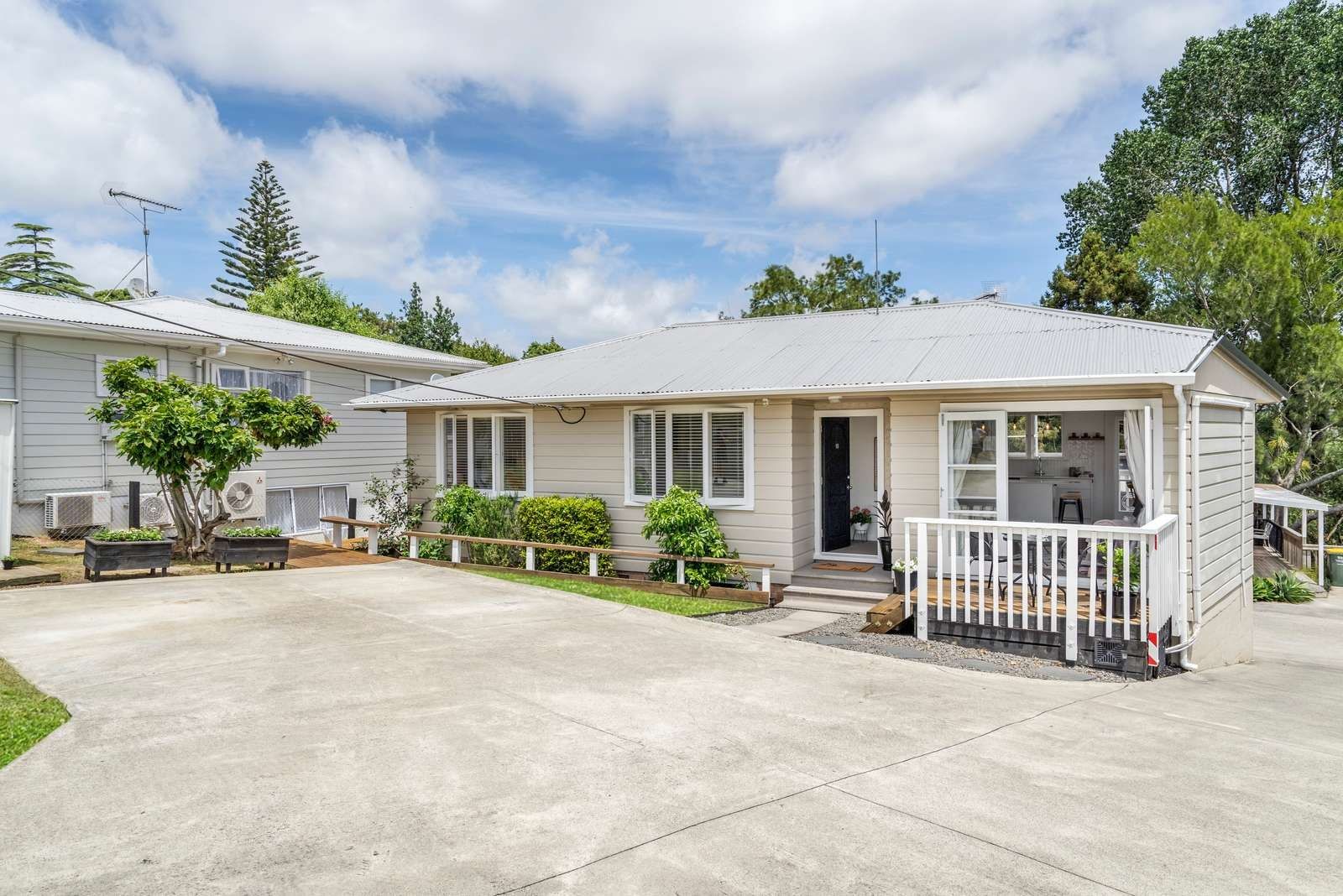 10 Fuchsia Place, Birkdale, North Shore City