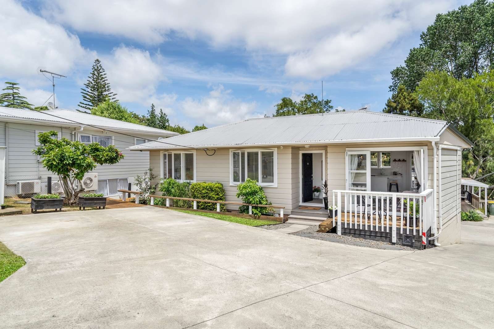 10 Fuchsia Place, Birkdale, North Shore City