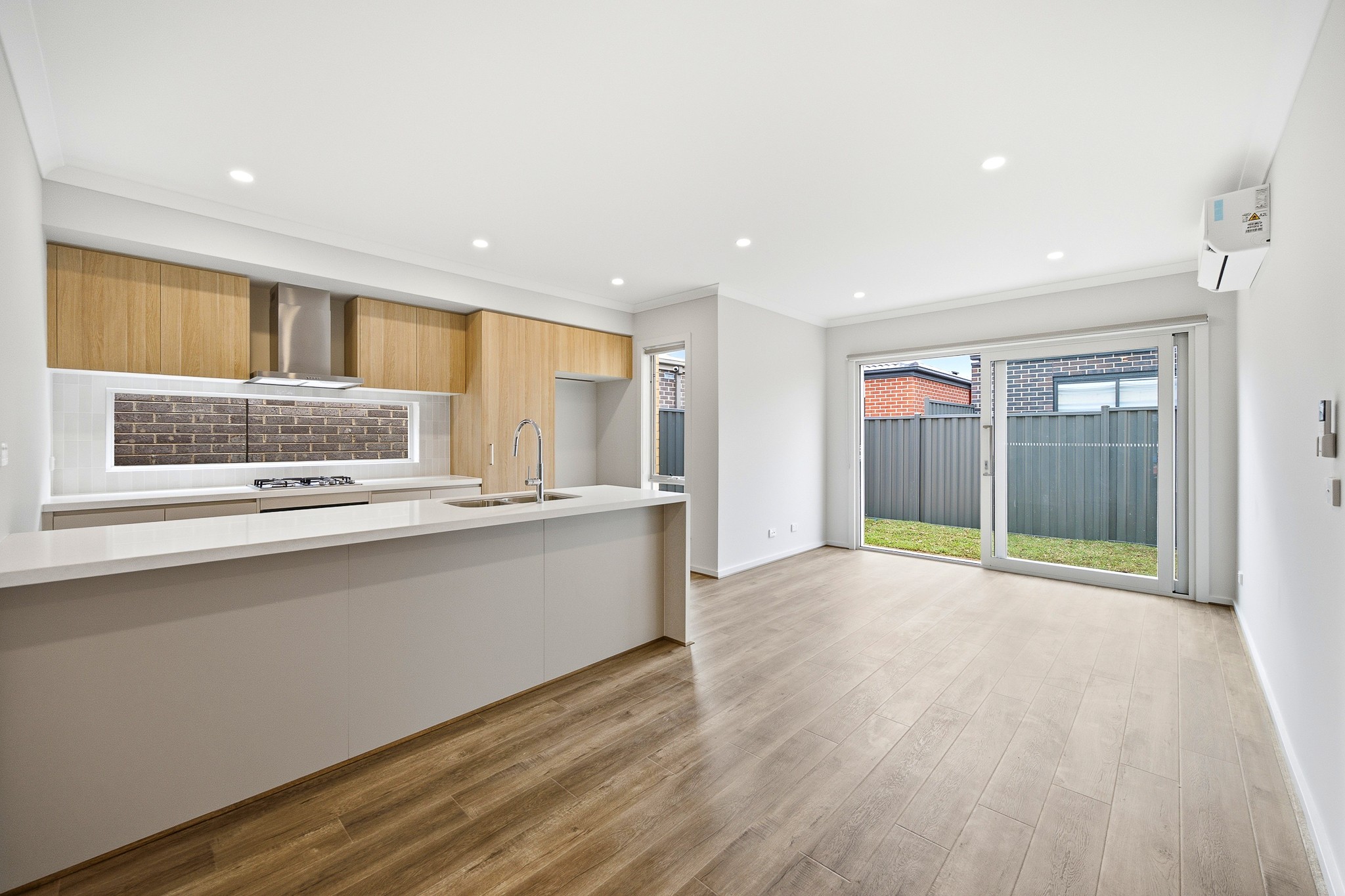 35 Karlstad Road, Clyde, VIC 3978