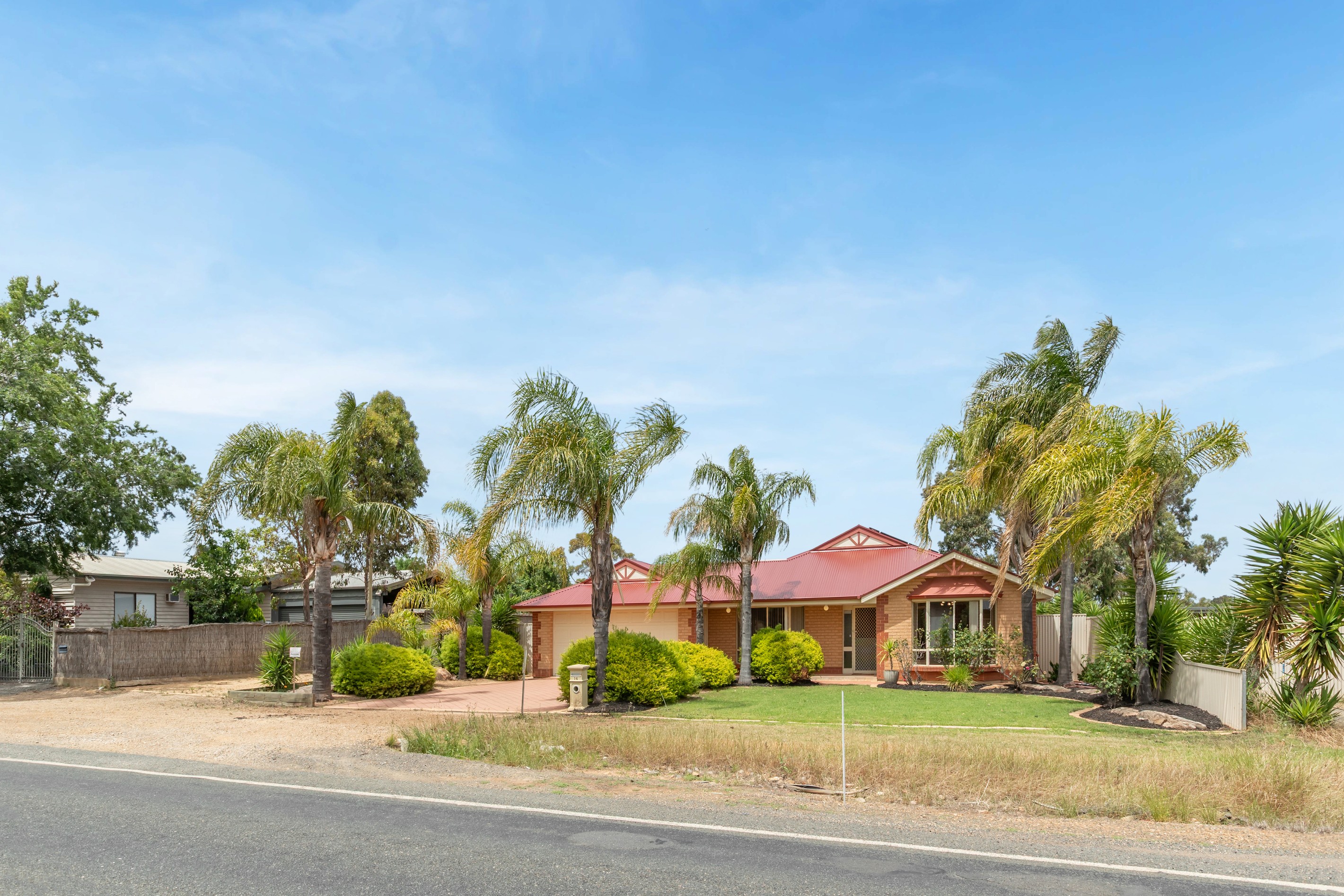 14 Medlow Road, Blakeview, SA 5114