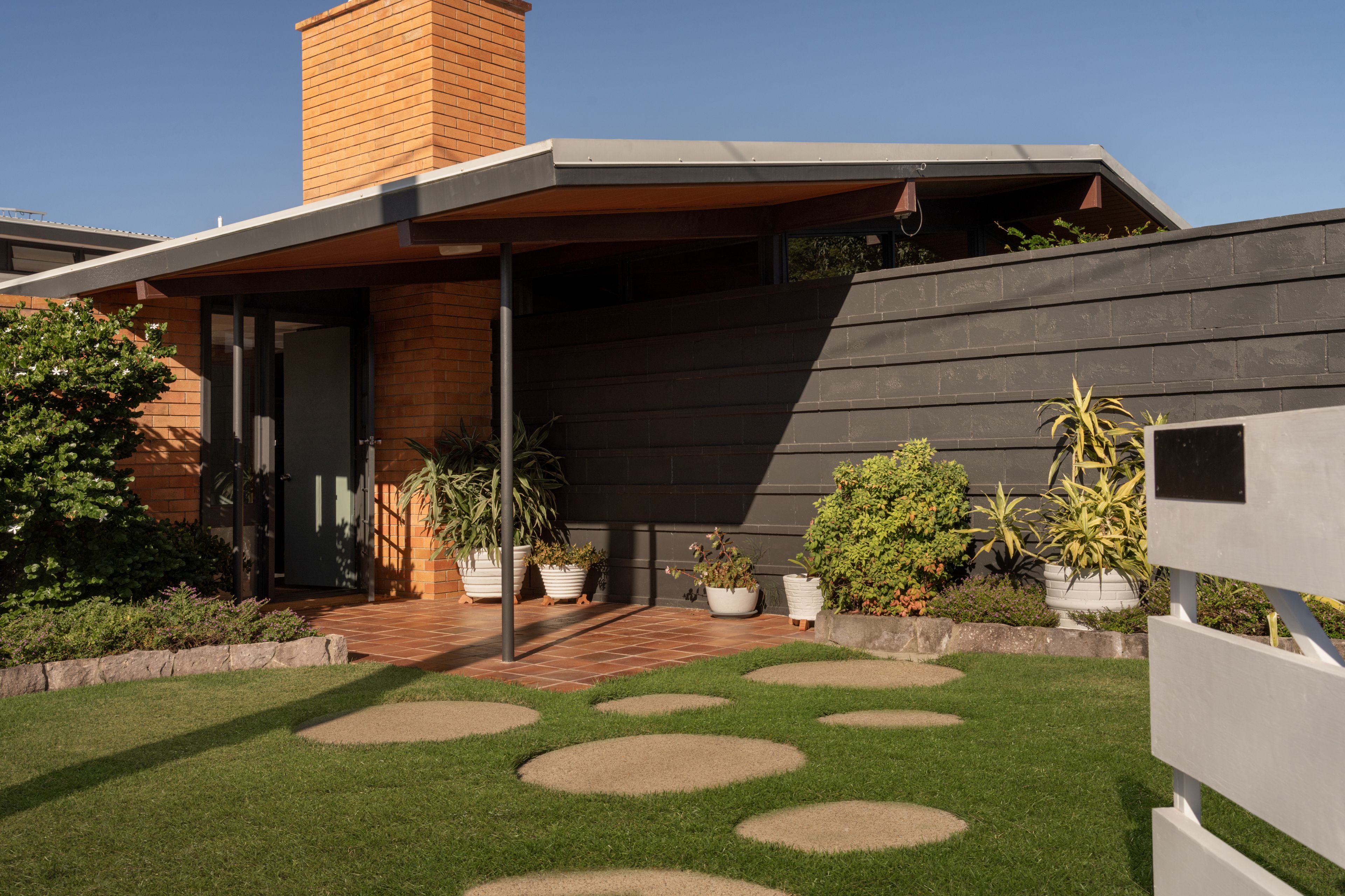 82 Hawken Drive — photo 10 of 30