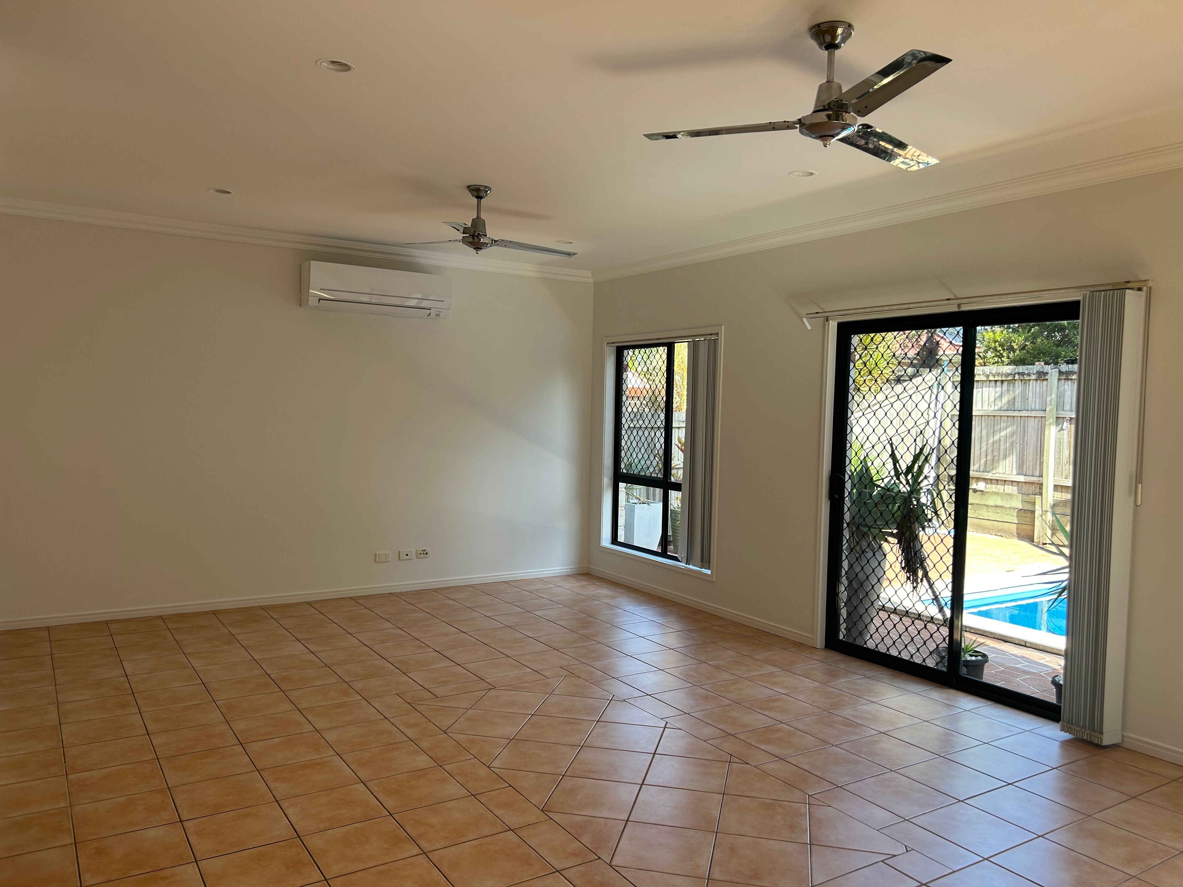 19 Morwell Crescent, North Lakes, QLD 4509
