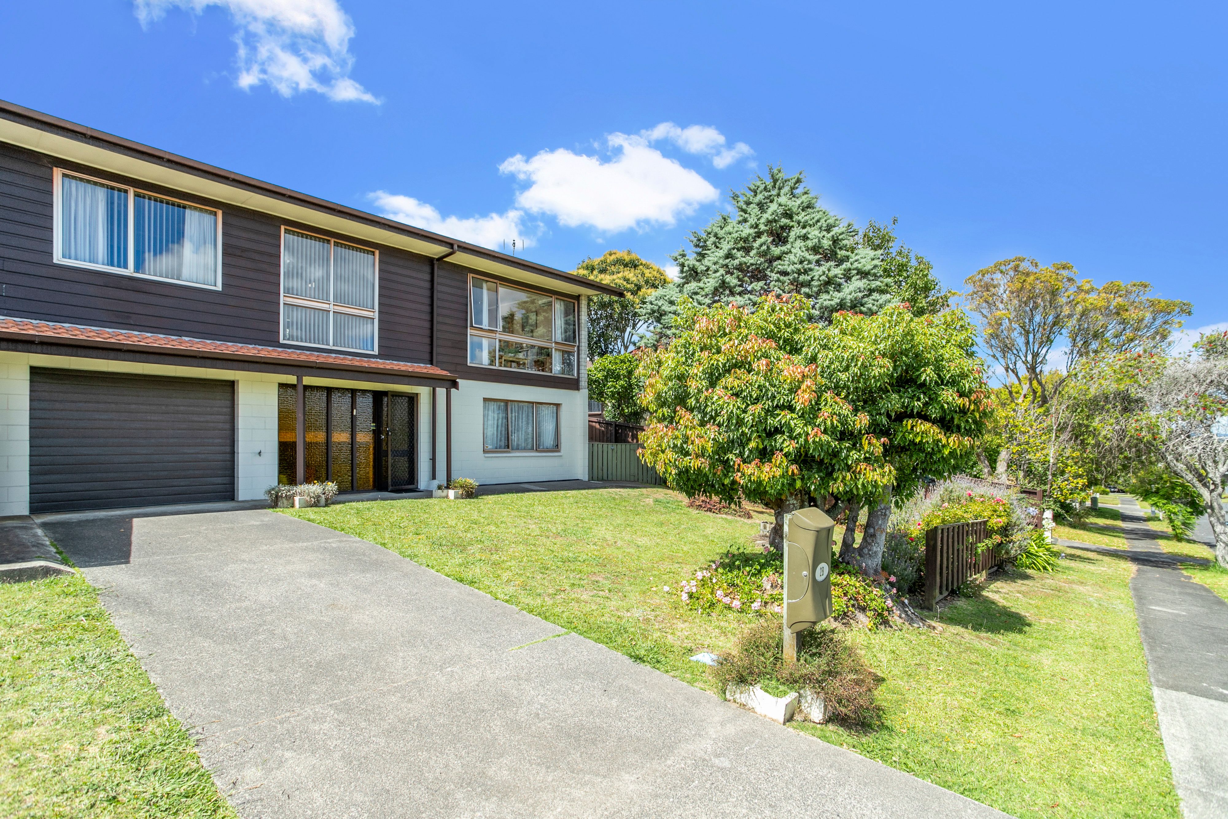 2B Culver Terrace, Howick, Manukau City