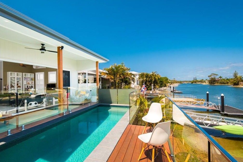 50 Avanti Street, Mermaid Waters QLD 4218