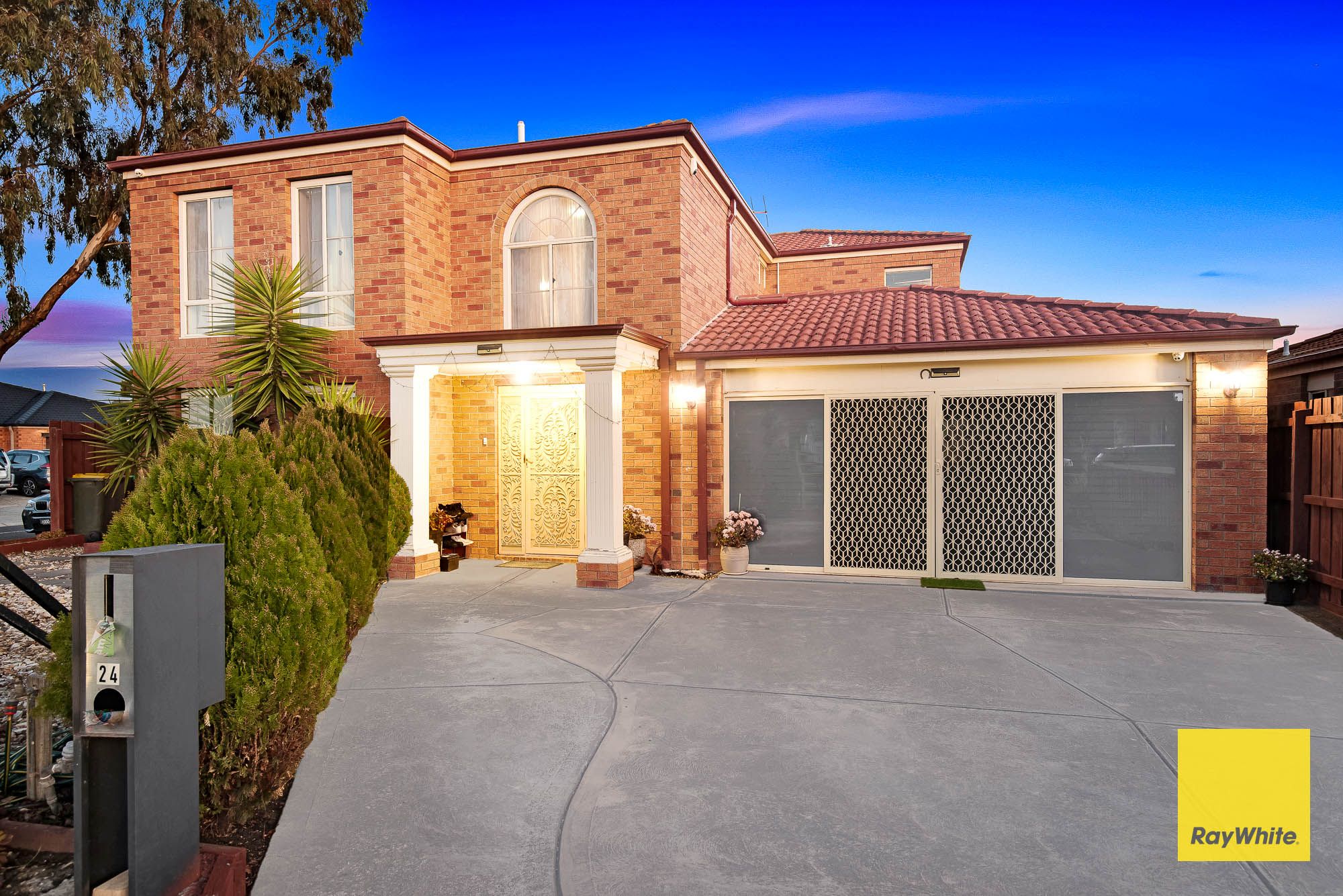 24 Kingsfield Way, Truganina, VIC 3029