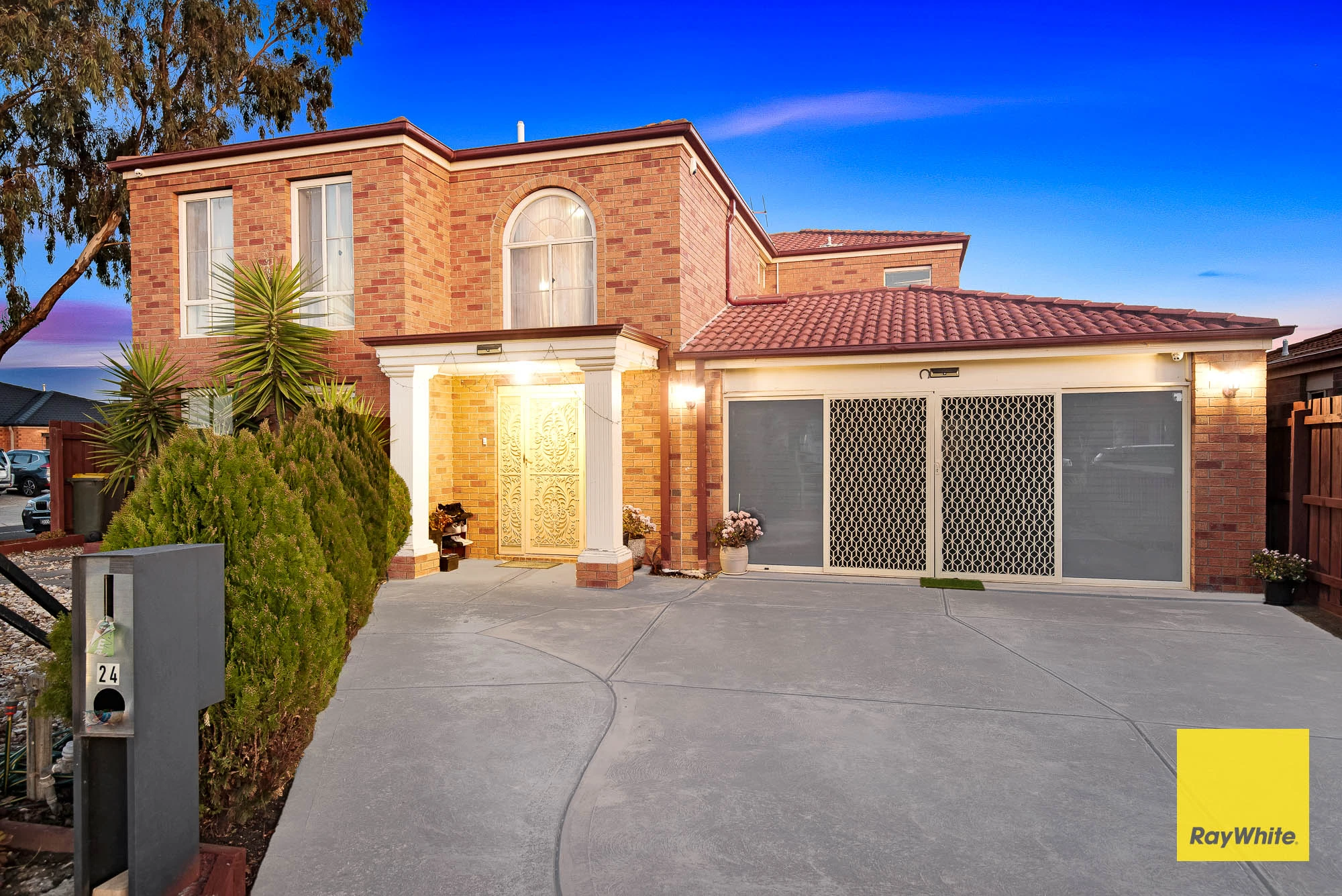 24 Kingsfield Way, Truganina, VIC 3029