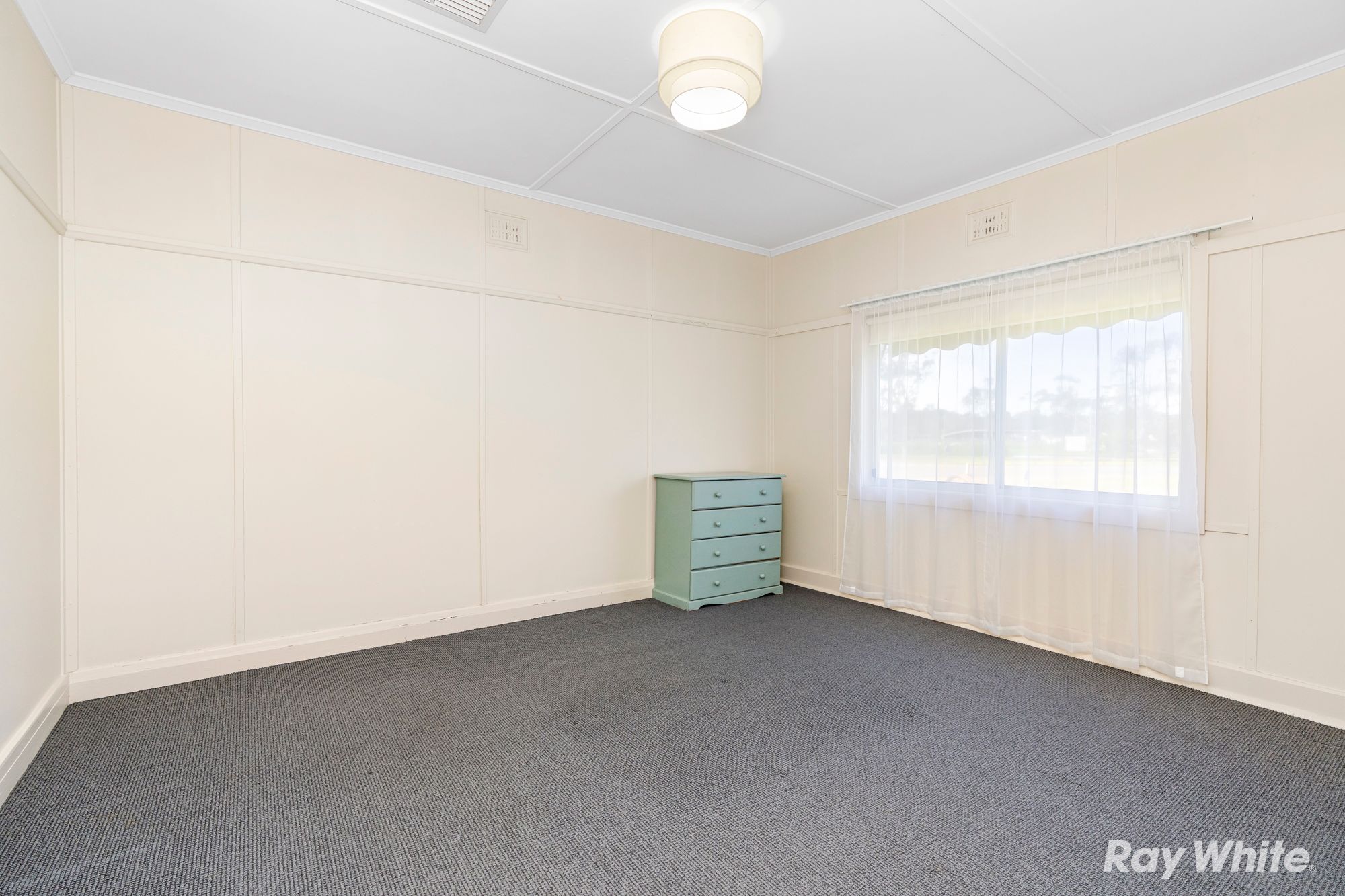 44 Park Lane — photo 7 of 15