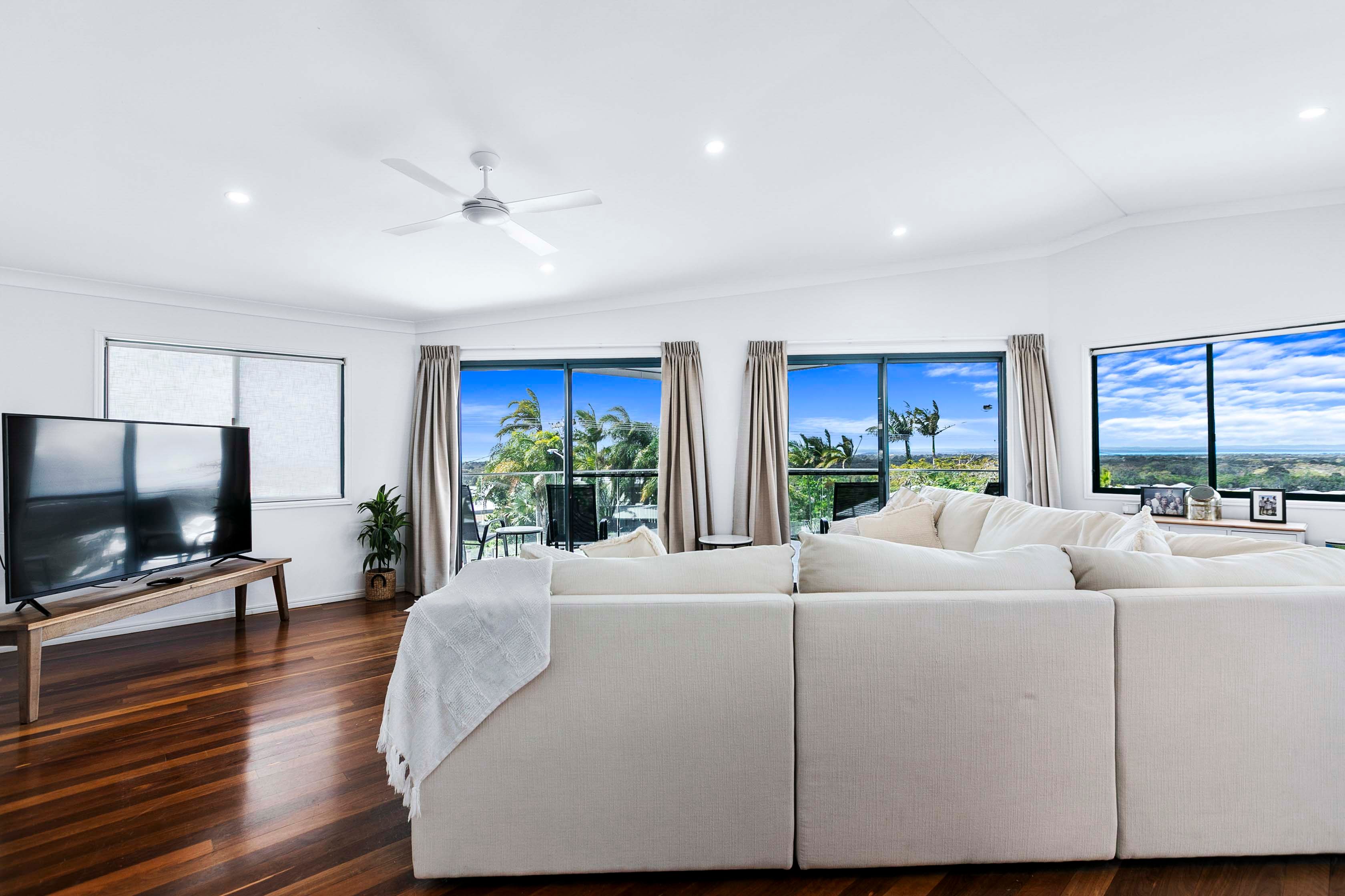 33 Talasea Drive — photo 5 of 30
