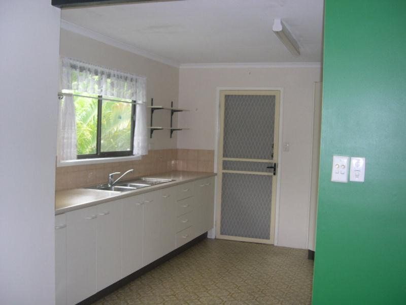 16 Pymble Avenue, Petrie, QLD 4502