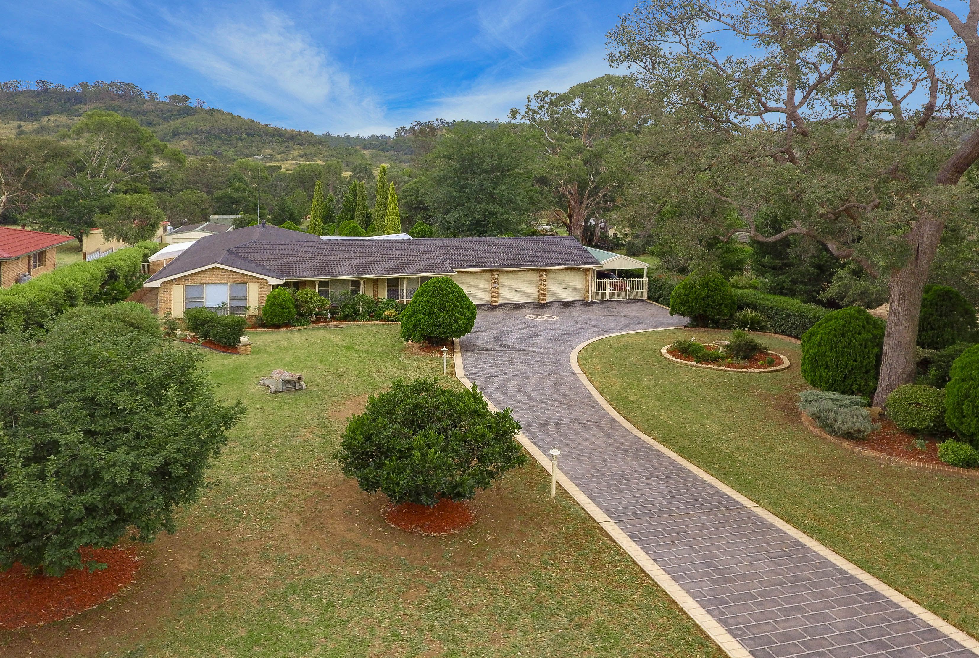 32 Coldenham Road