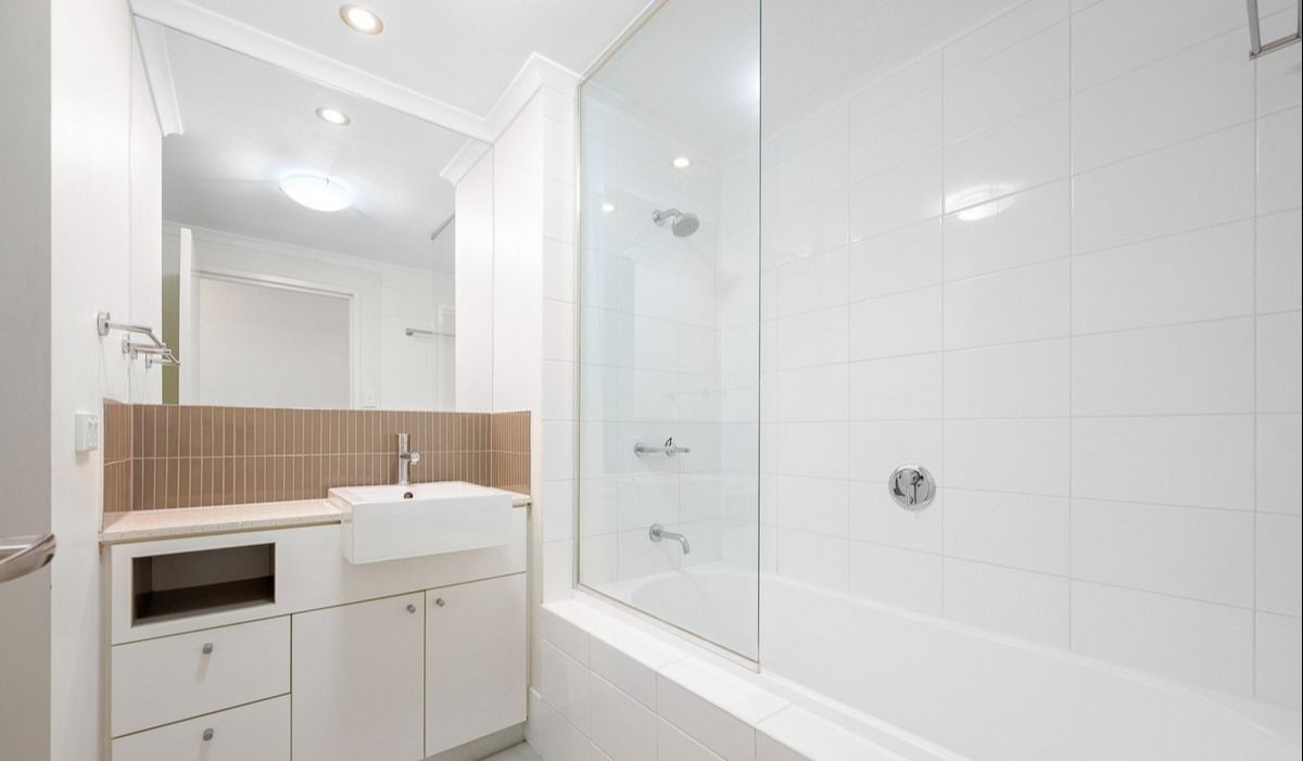 218/75 Central Lane — photo 7 of 12