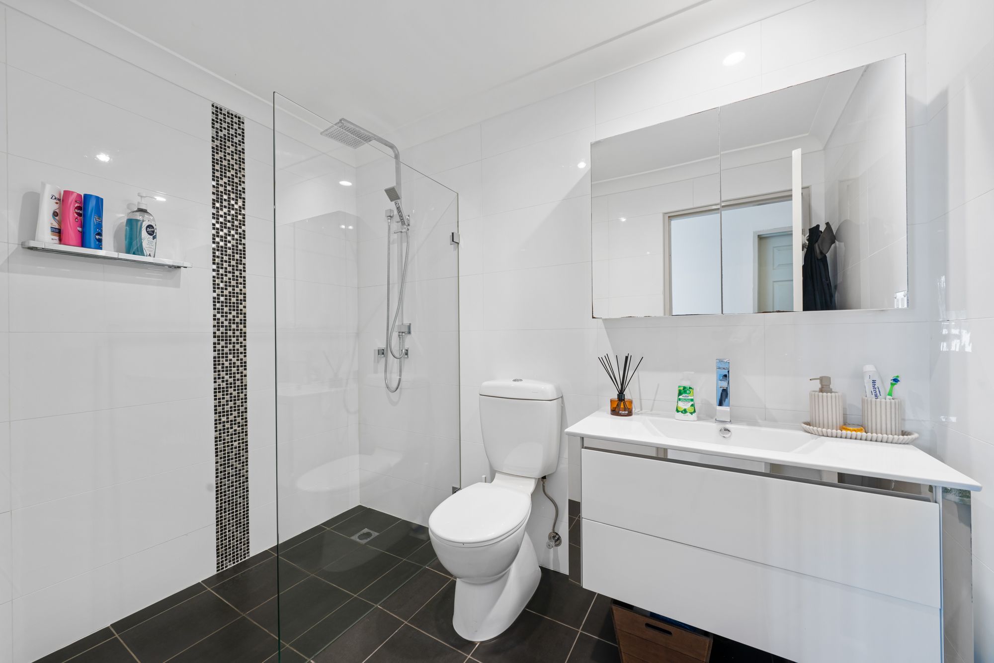 12-40-42-toowoon-bay-road-long-jetty-nsw-2261-sold-unit-ray-white