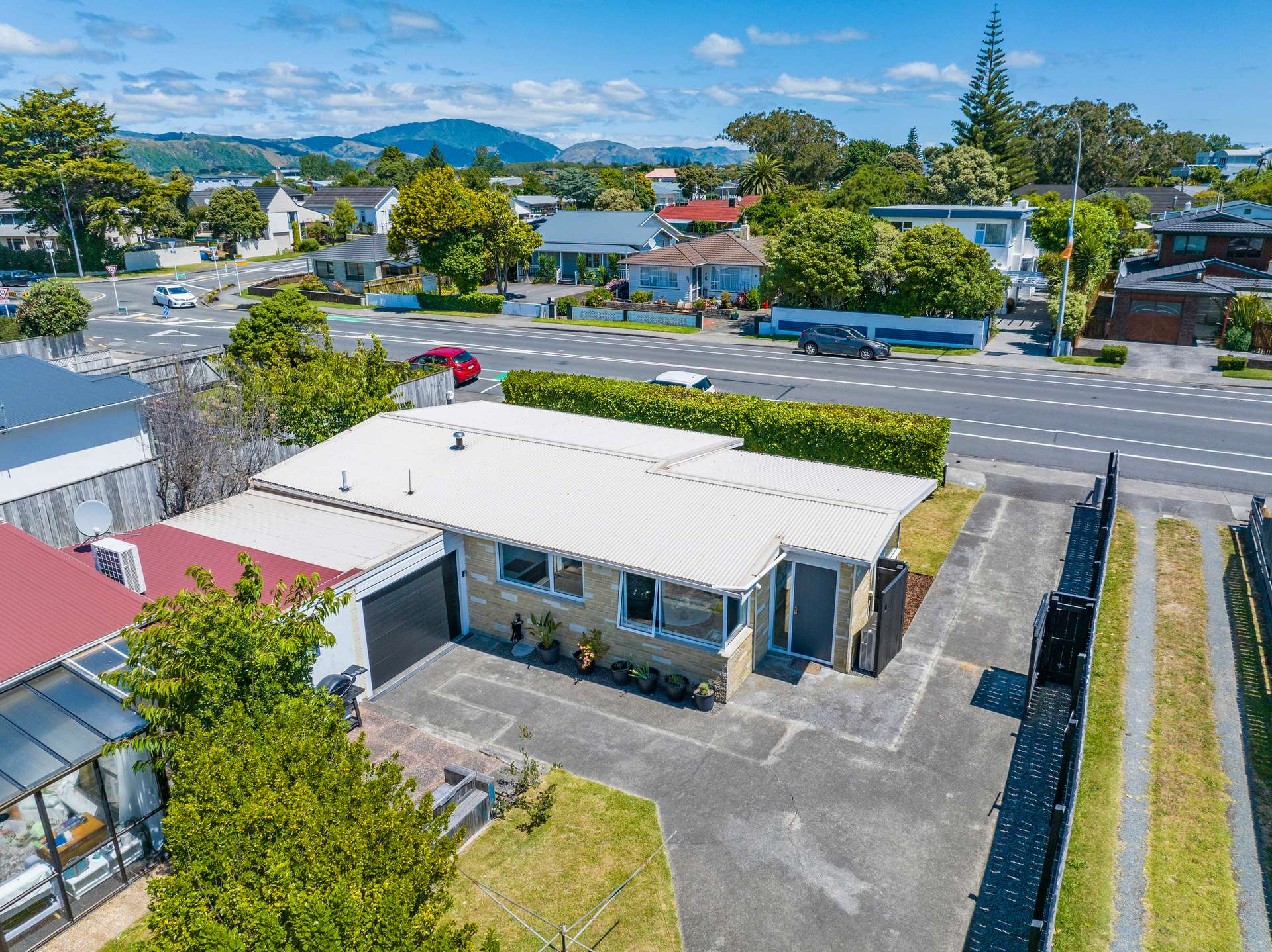 336b Kapiti Road photo 14