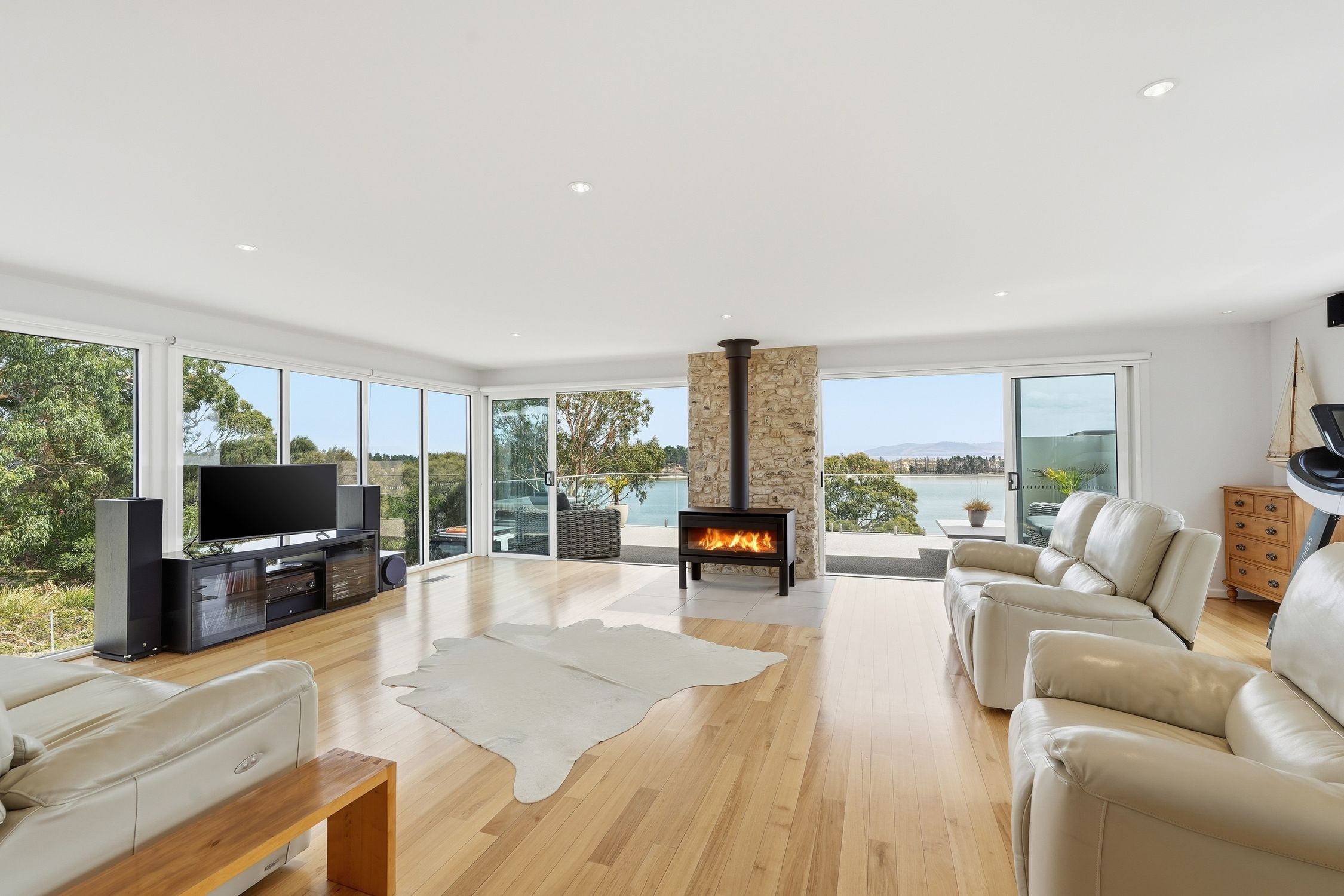 135 Lewisham Scenic Drive, Lewisham, TAS 7173