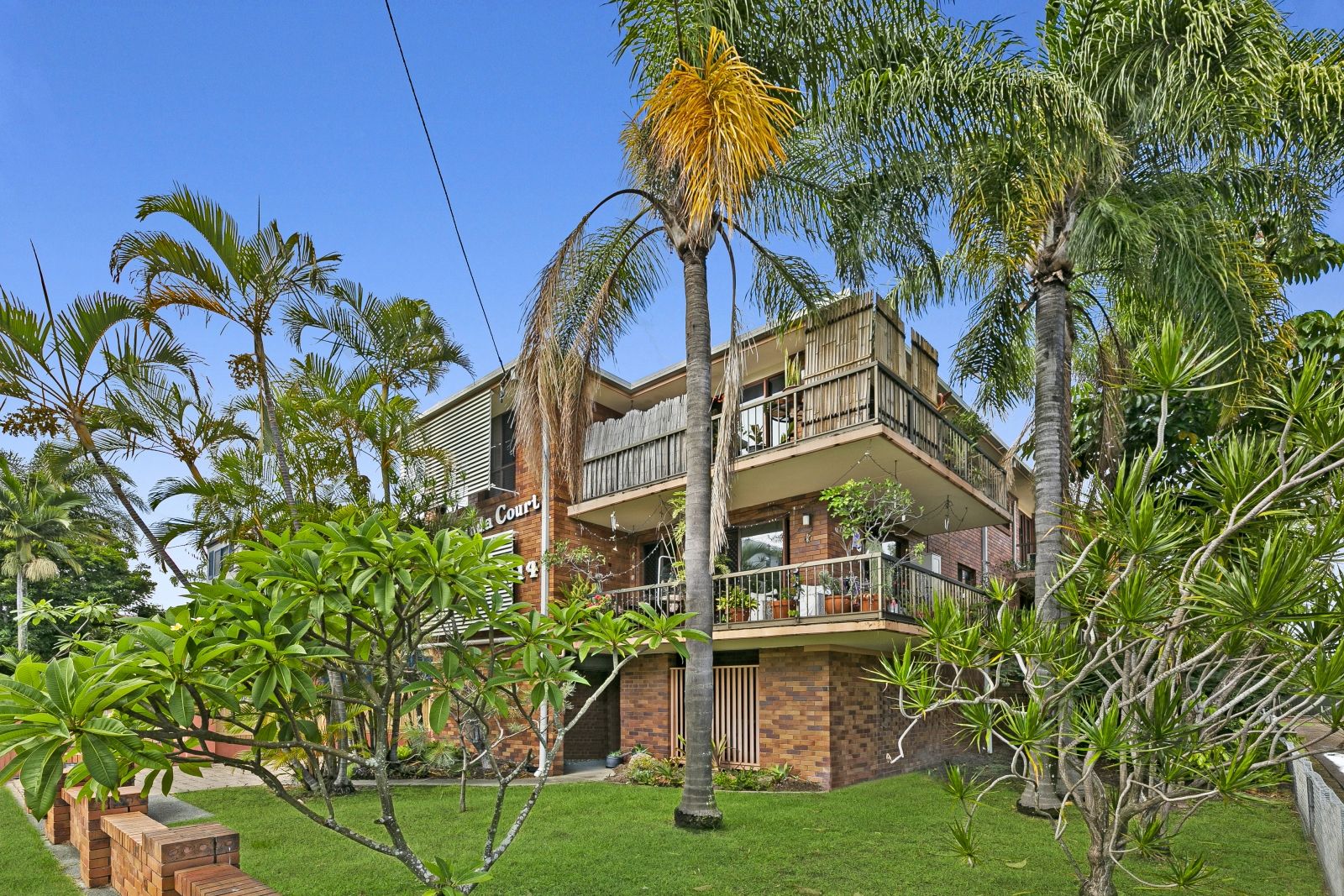14 Brighton Street, Biggera Waters QLD 4216